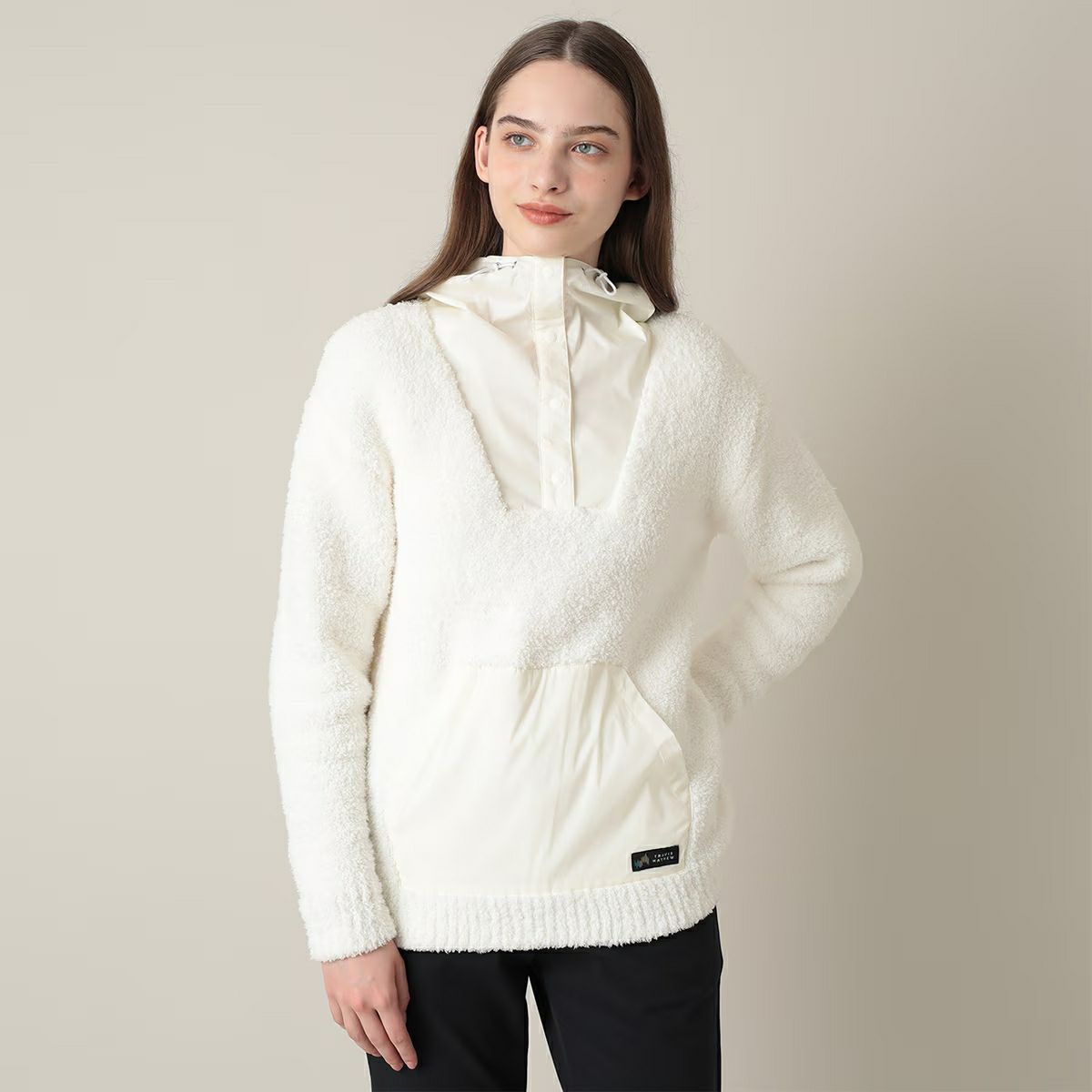 トラヴィスマシューのセーター