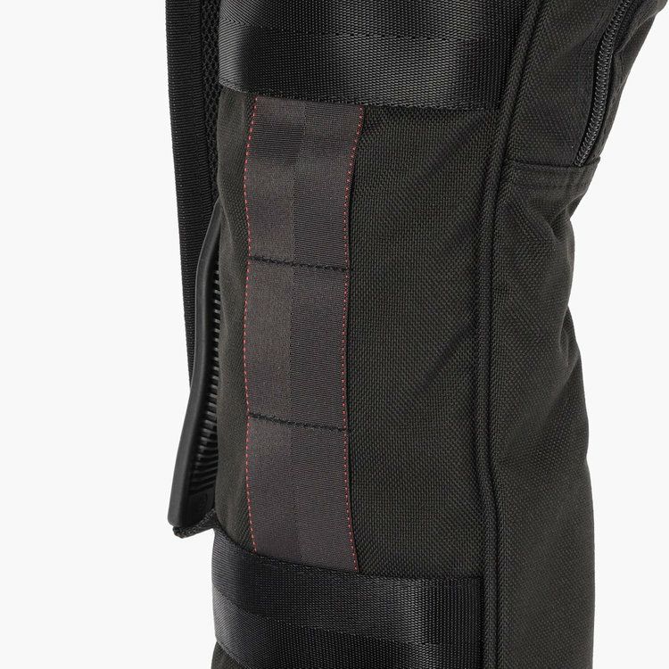 ブリーフィングゴルフのクラブケース