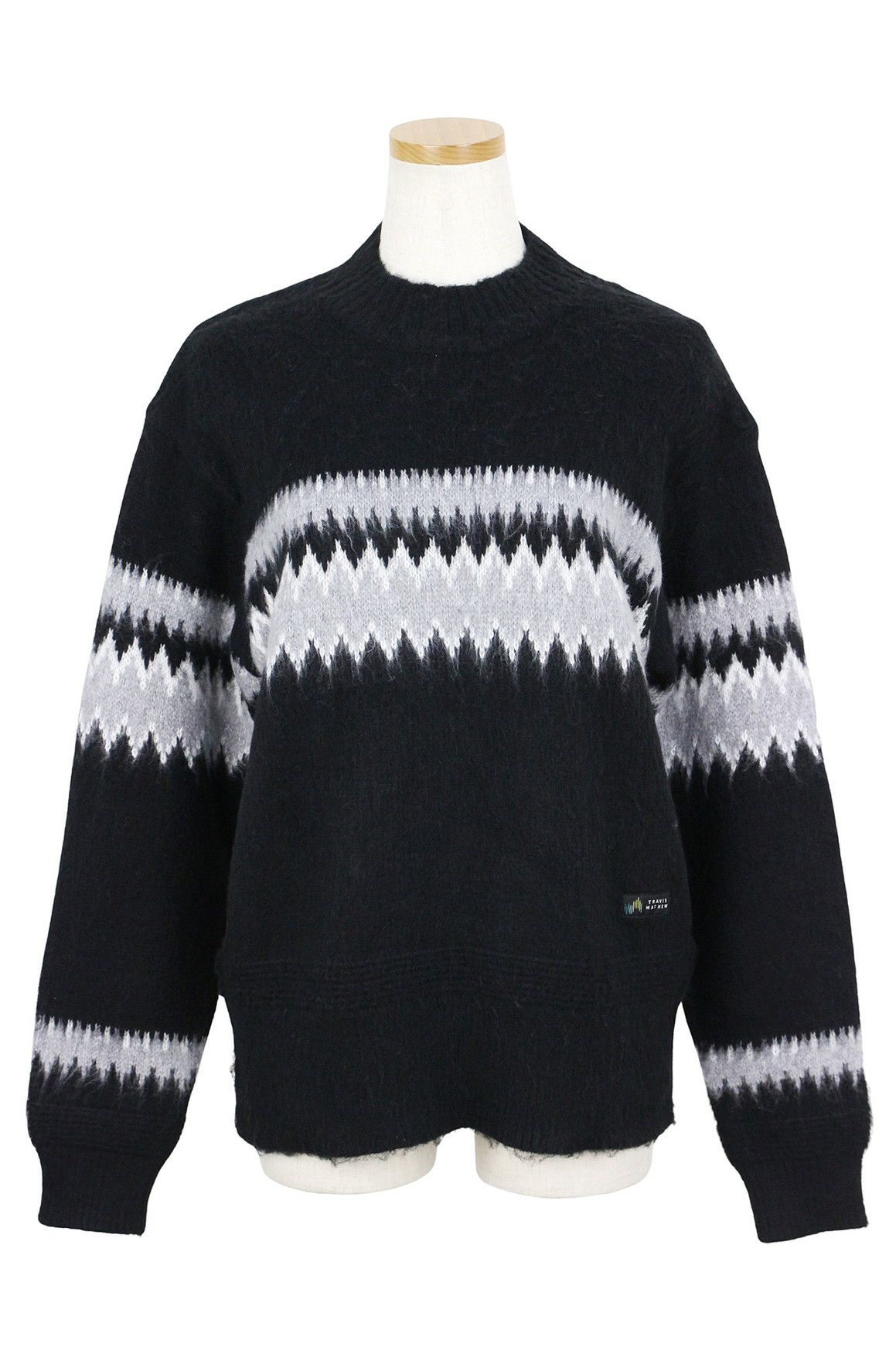 トラヴィスマシューのセーター