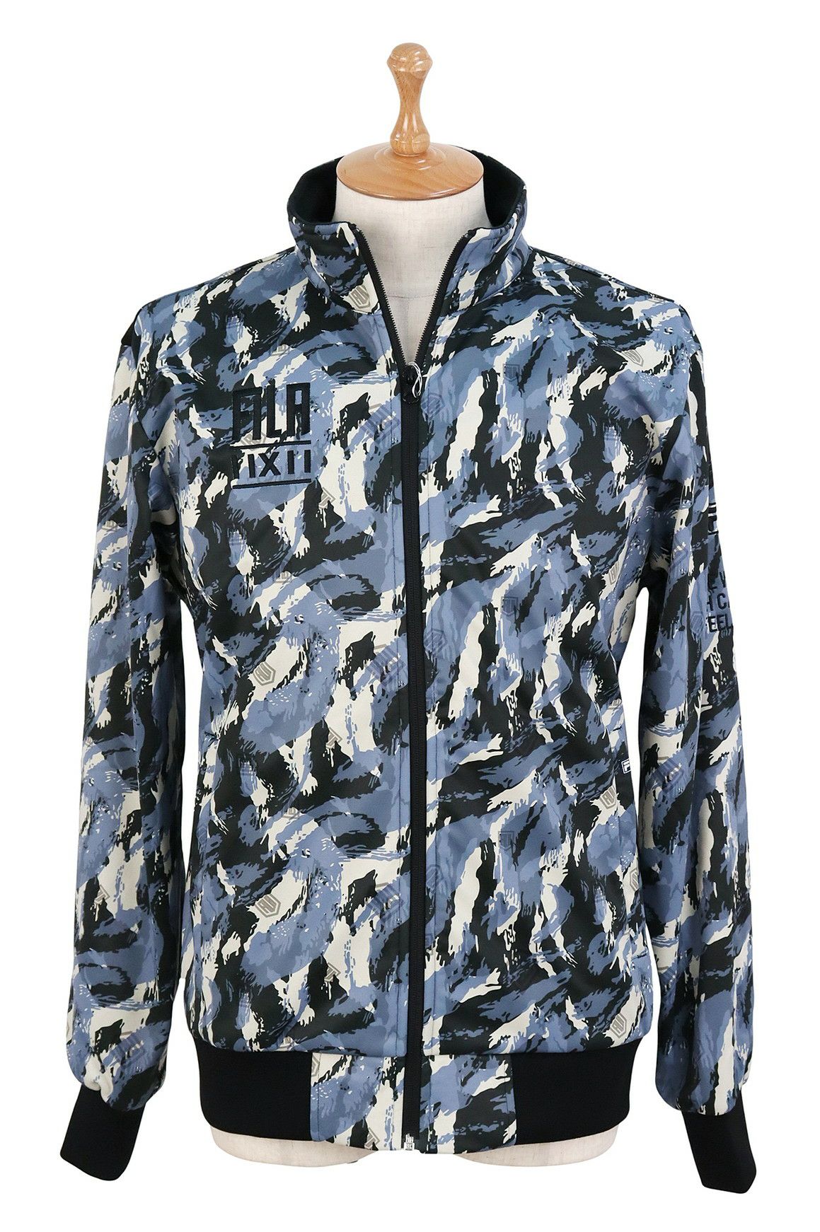 フィラのブルゾン