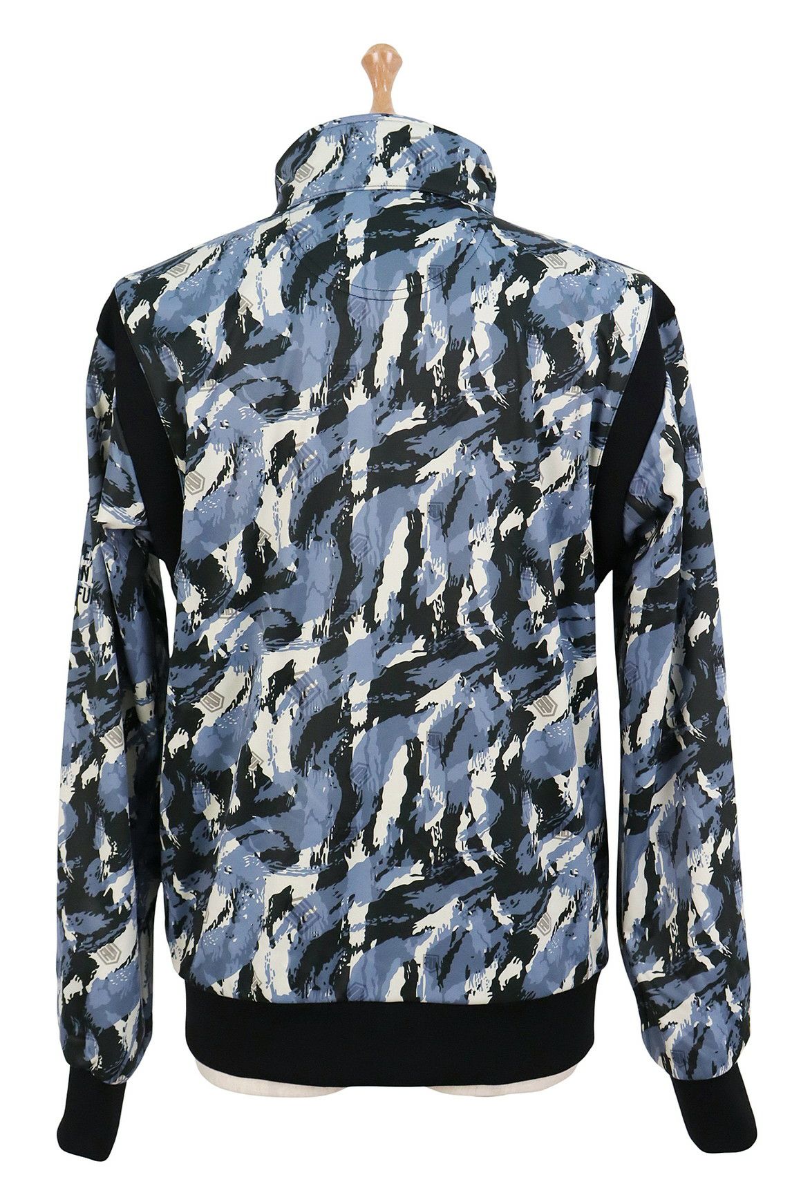 フィラのブルゾン