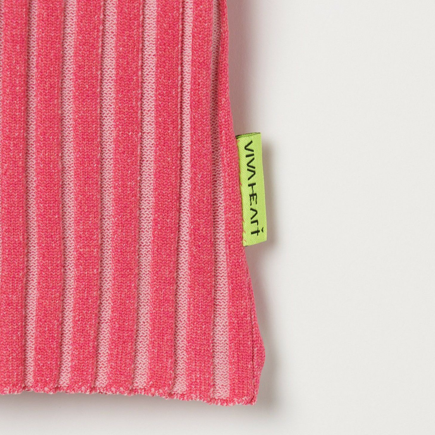 ビバハートのセーター