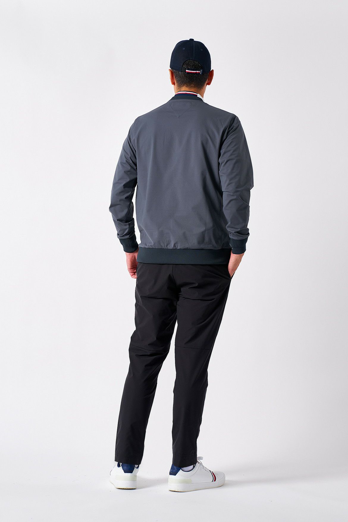 トミーヒルフィガーゴルフ日本正規品のブルゾン