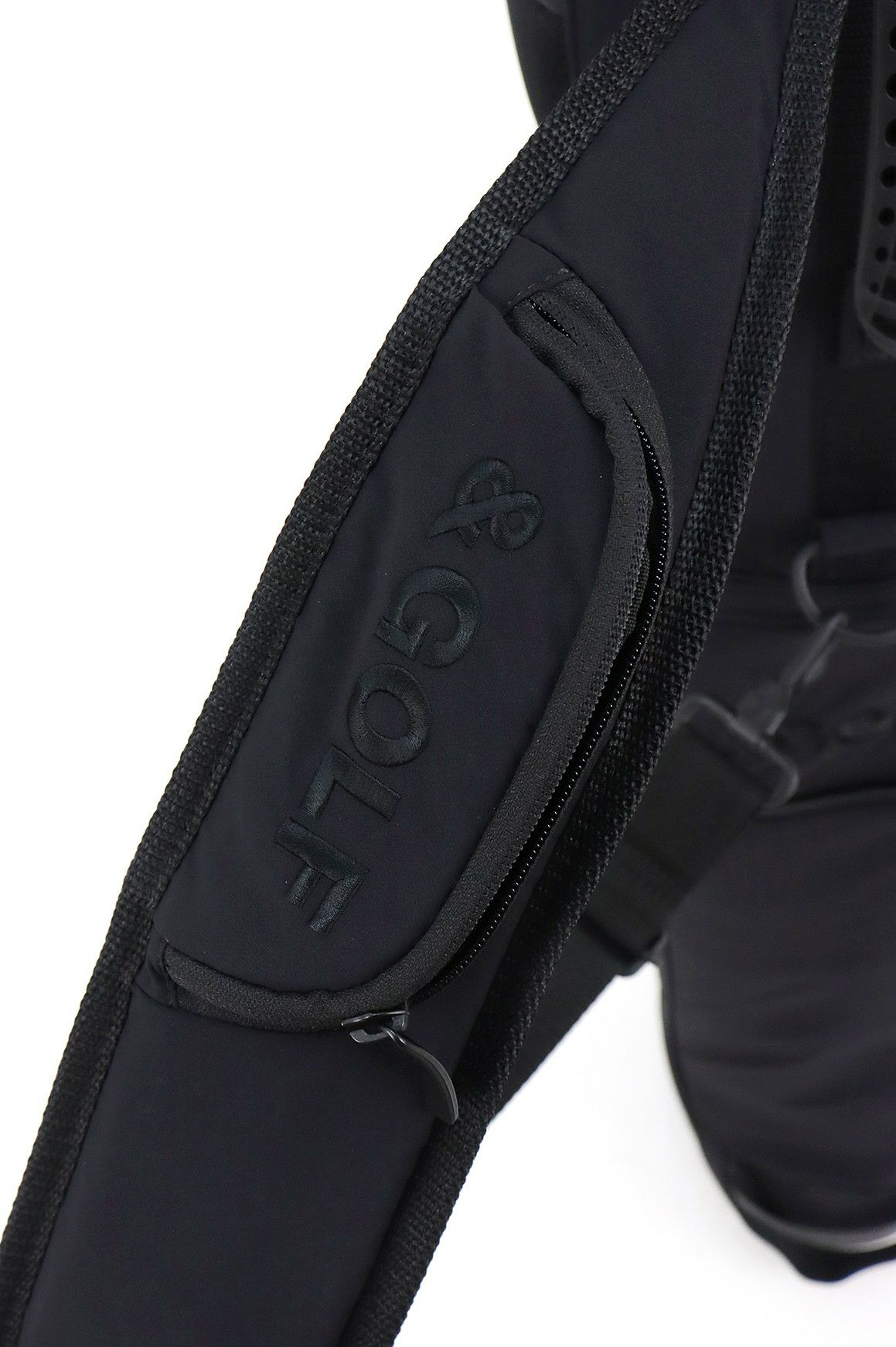 アンドゴルフのキャディバッグ