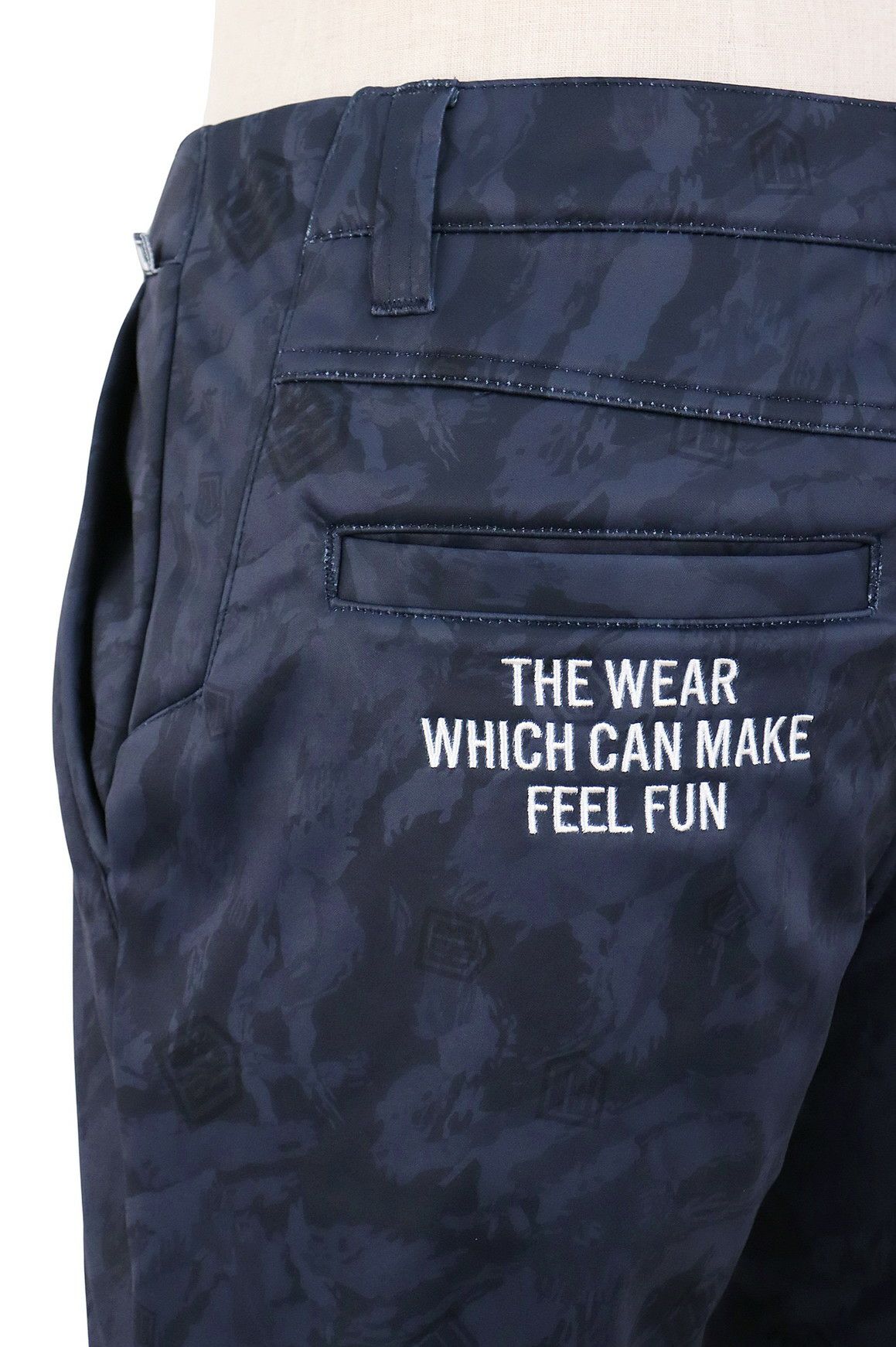 フィラゴルフのパンツ