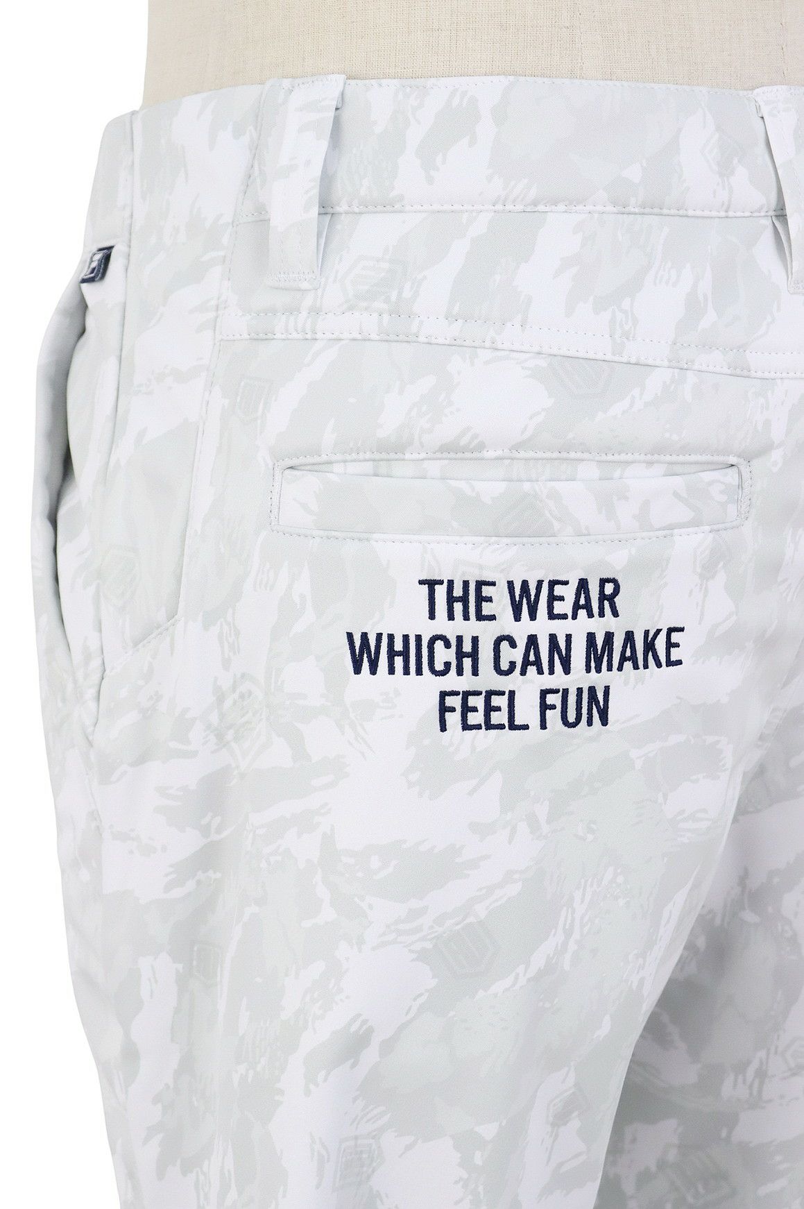 フィラゴルフのパンツ