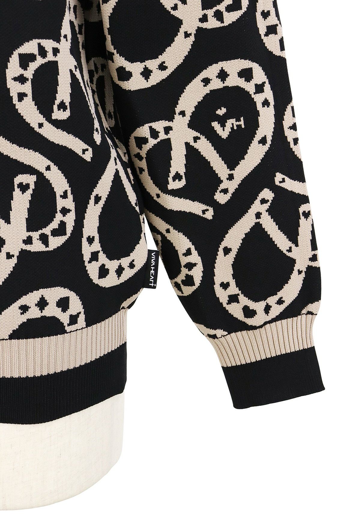 ビバハートのセーター