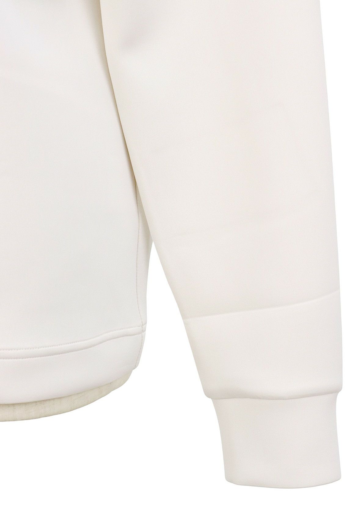 ビバハートのトレーナー