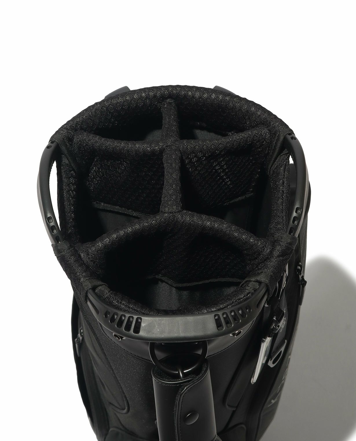 ケースリービーゼロのキャディバッグ