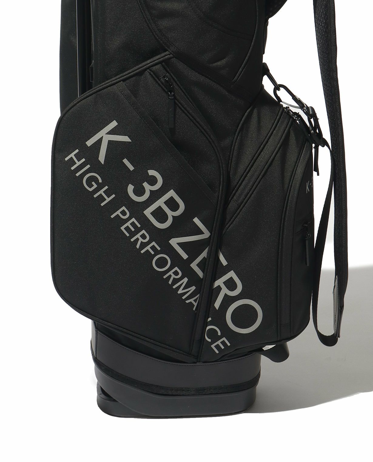 ケースリービーゼロのキャディバッグ