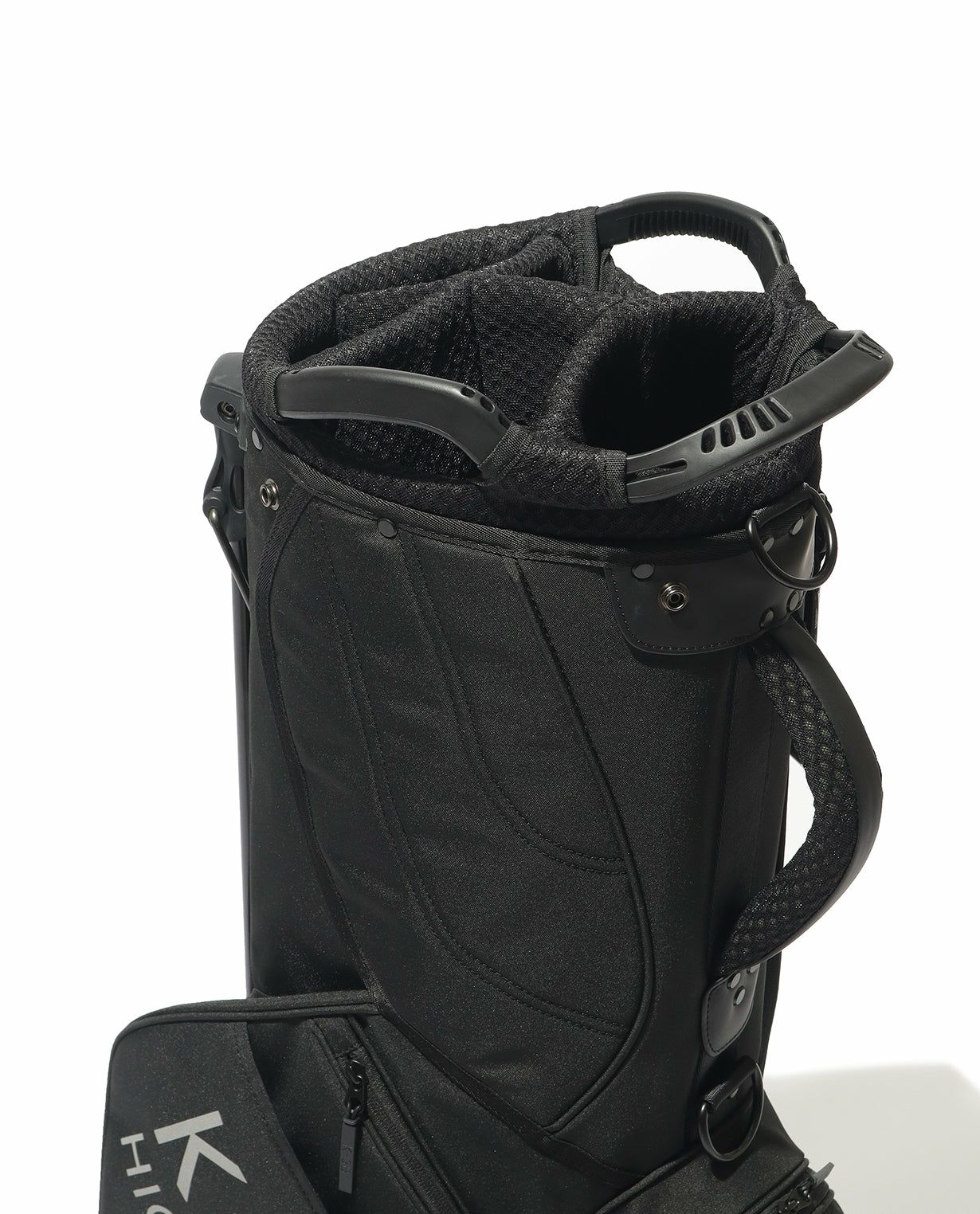 ケースリービーゼロのキャディバッグ