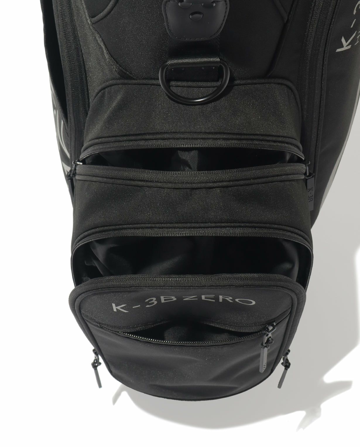 ケースリービーゼロのキャディバッグ