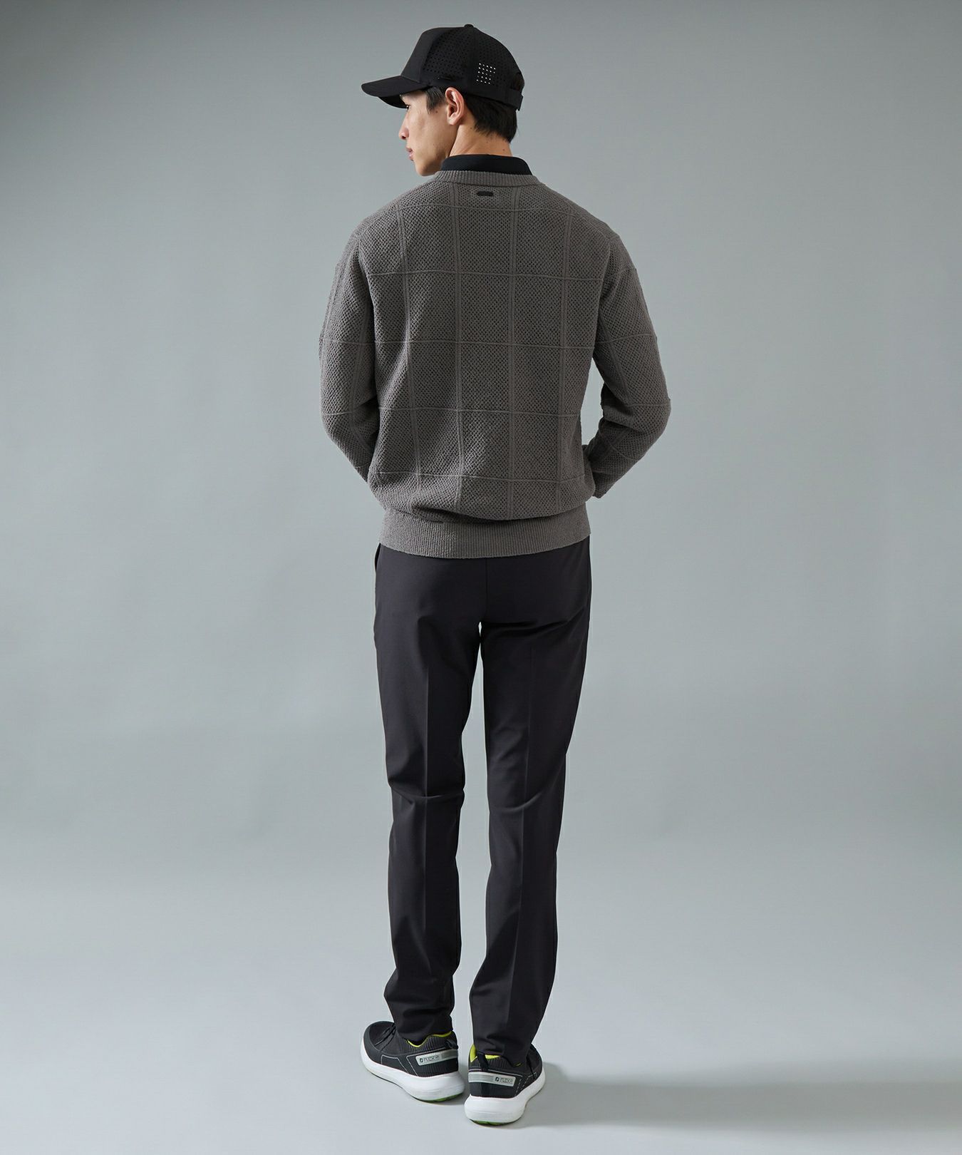 ジュン＆ロペのセーター