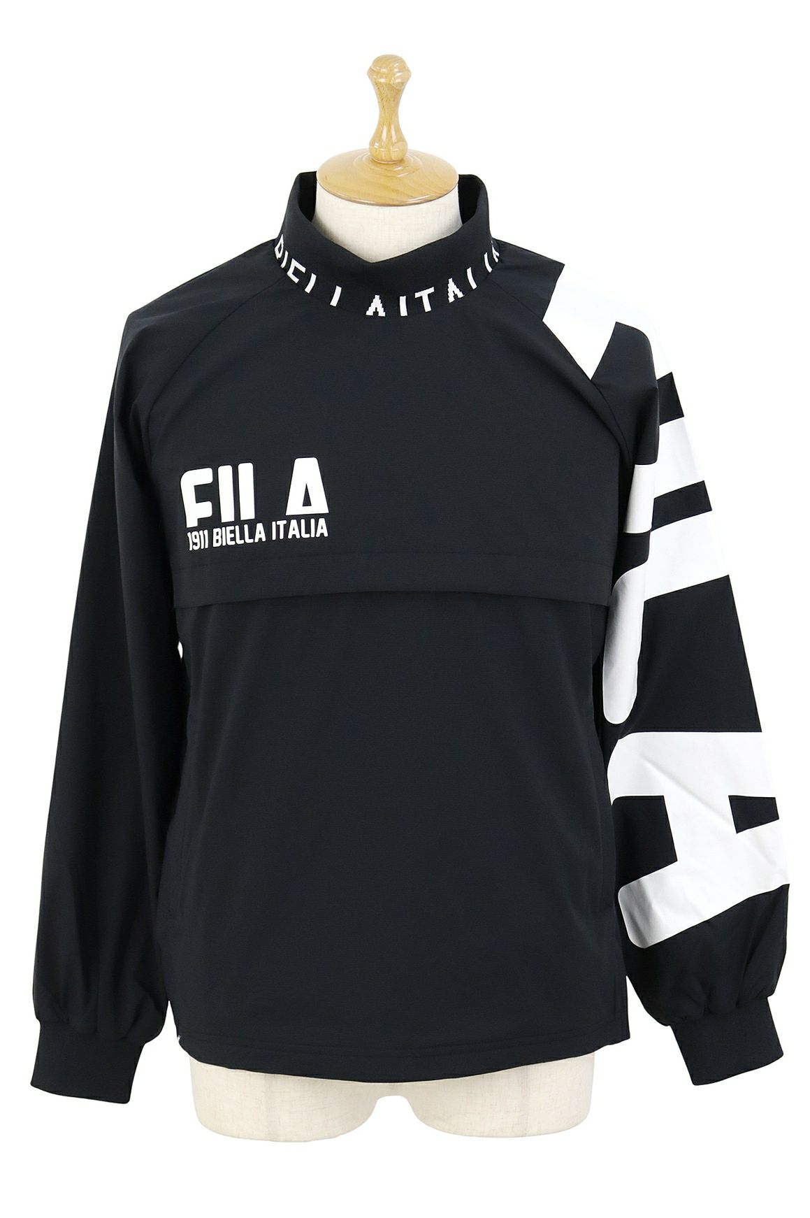 フィラのブルゾン