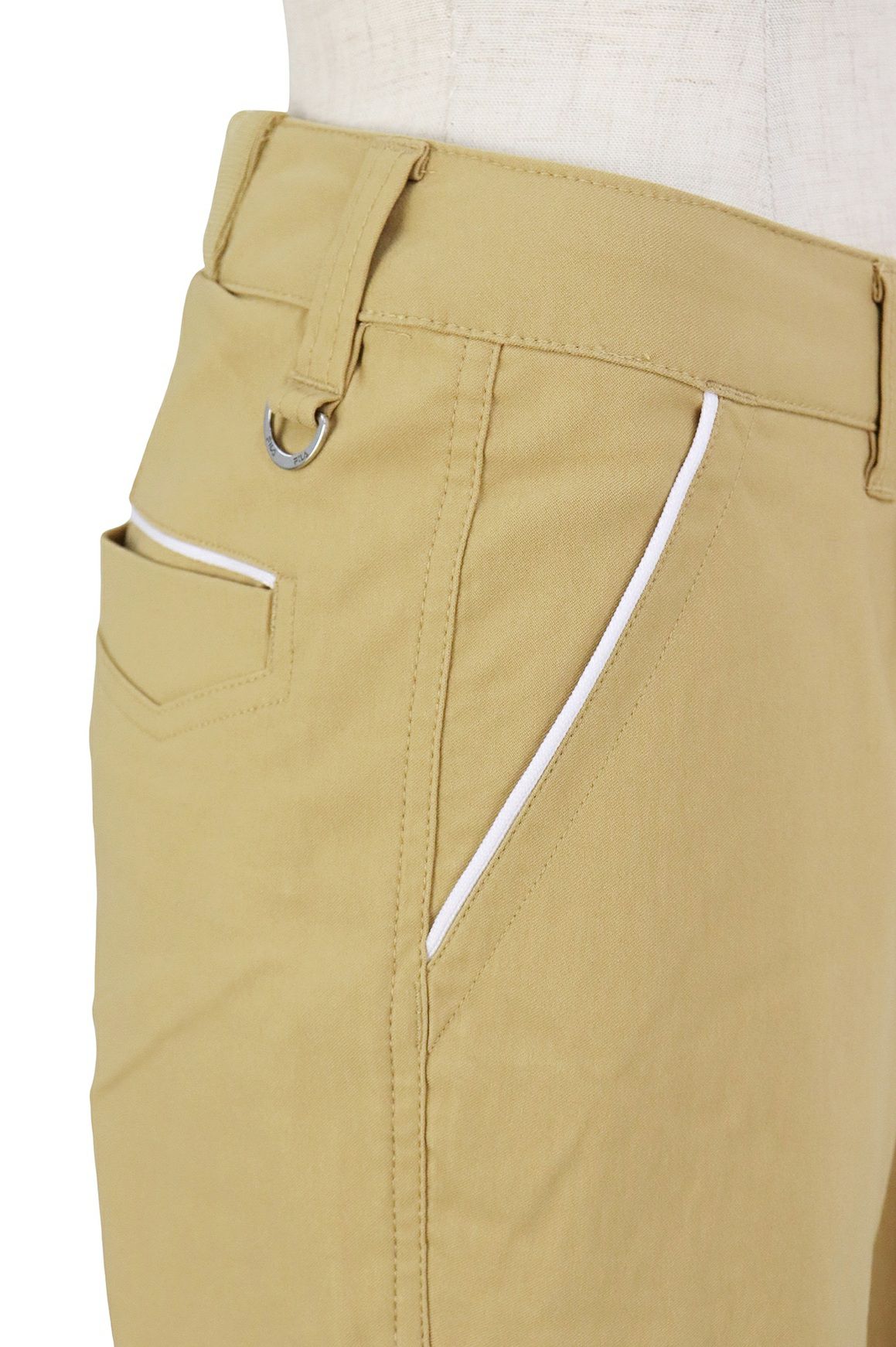 フィラのロングパンツ