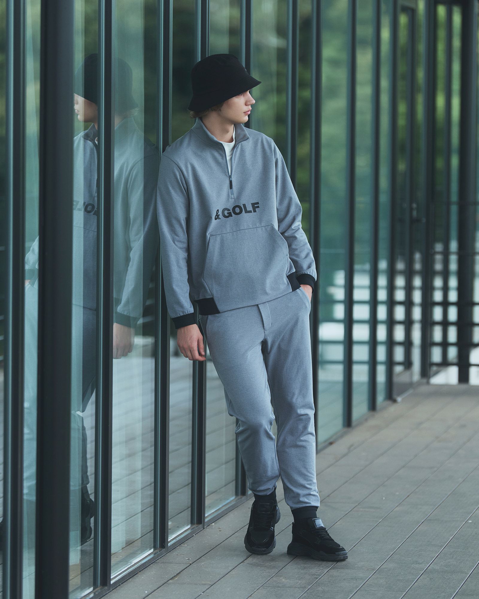 アンドゴルフのトレーナー