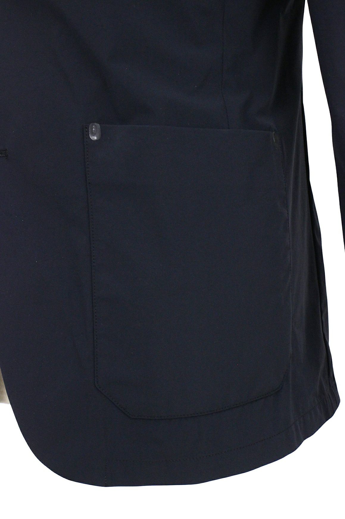 ケースリービーゼロのジャケット