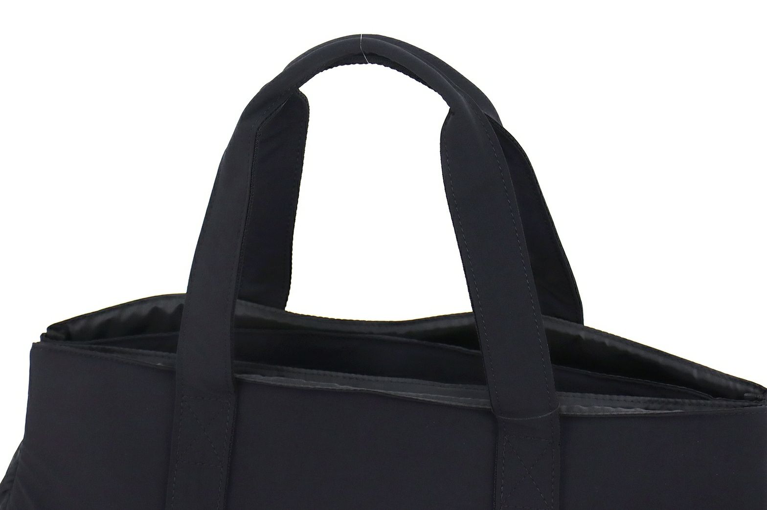 アンドゴルフのボストンバッグ