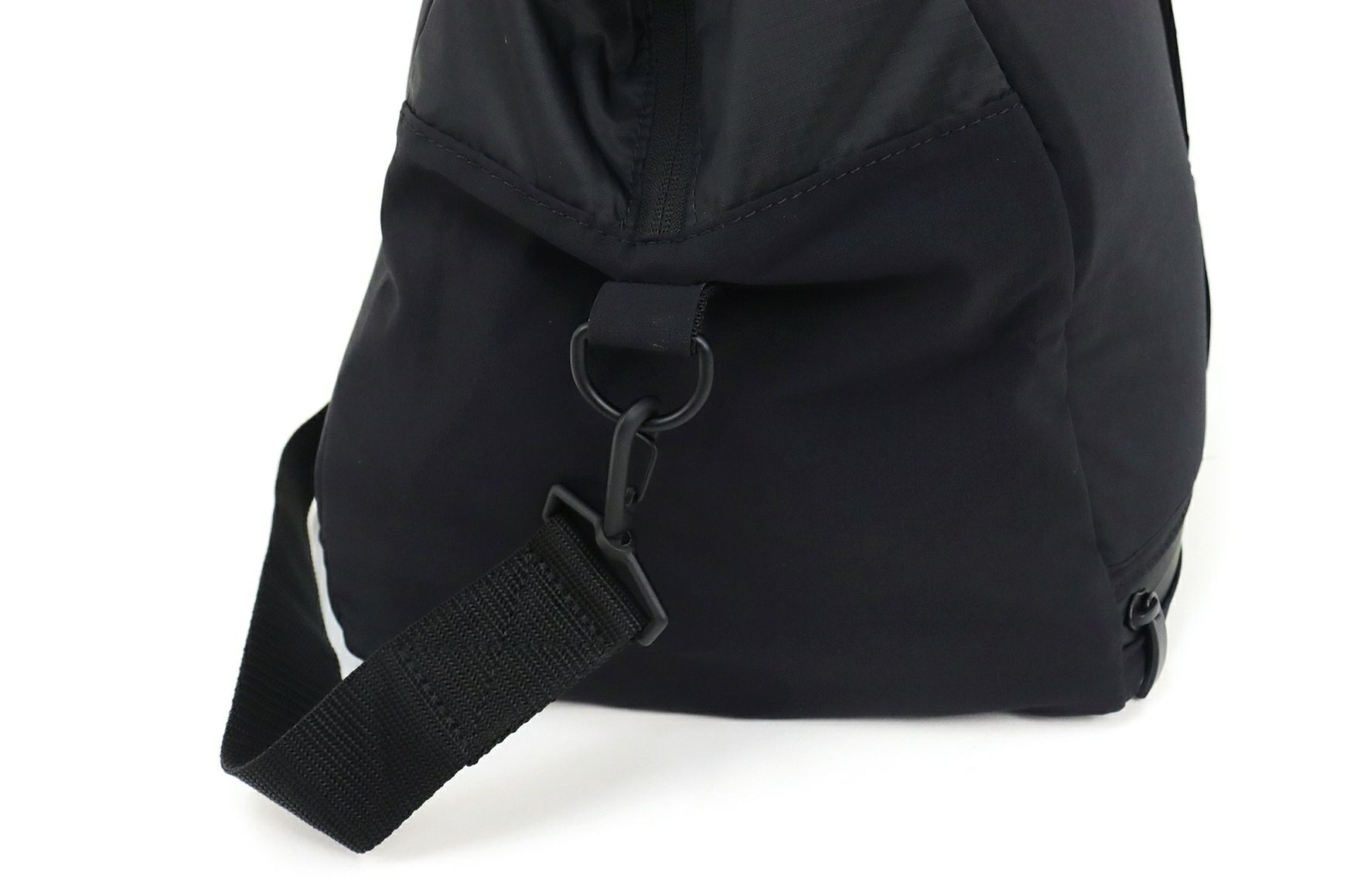 アンドゴルフのボストンバッグ