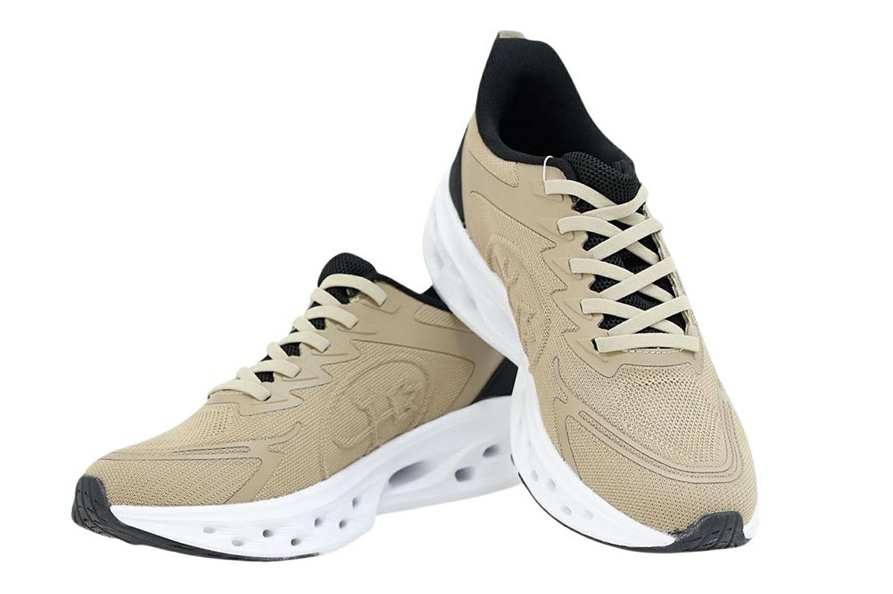 カステルバジャックスポーツのシューズ