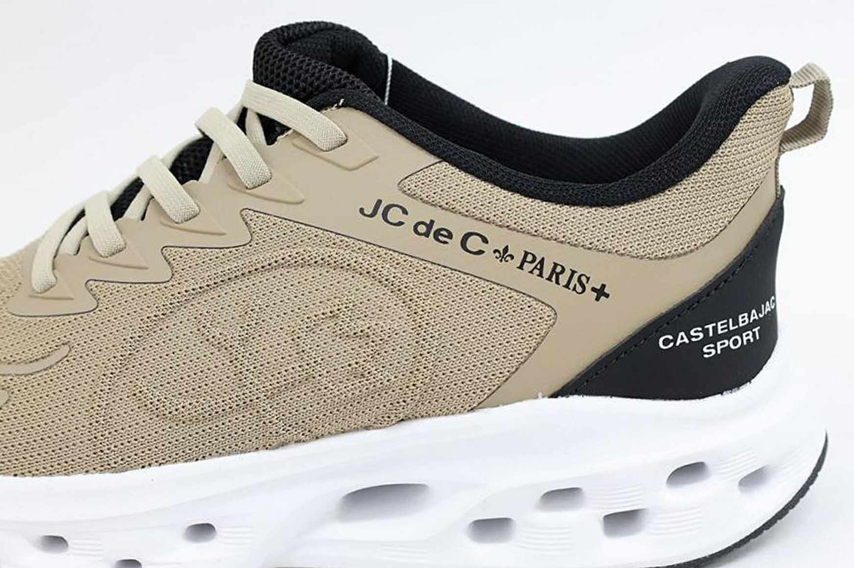 カステルバジャックスポーツのシューズ