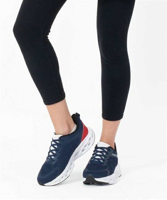 カステルバジャックスポーツのシューズ