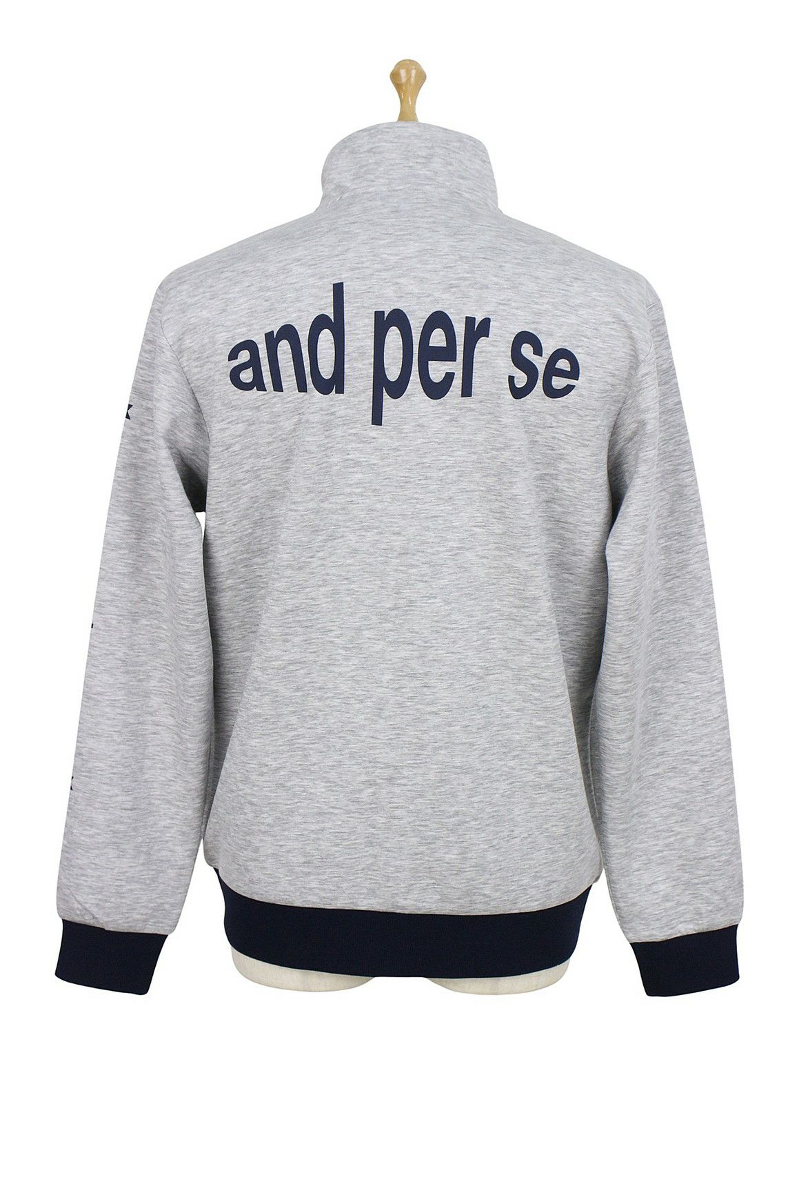 アンパスィのブルゾン