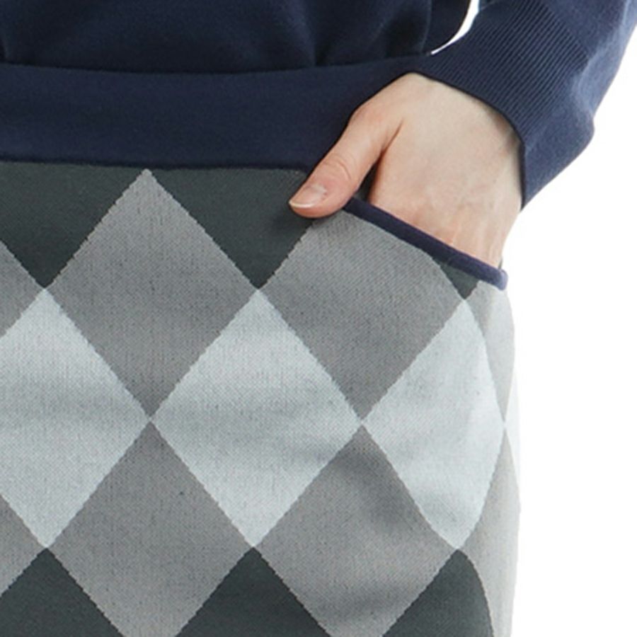 アドミラルゴルフのスカート