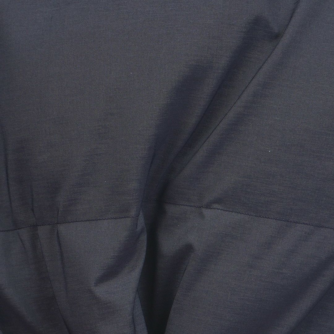 トミーヒルフィガーのブルゾン