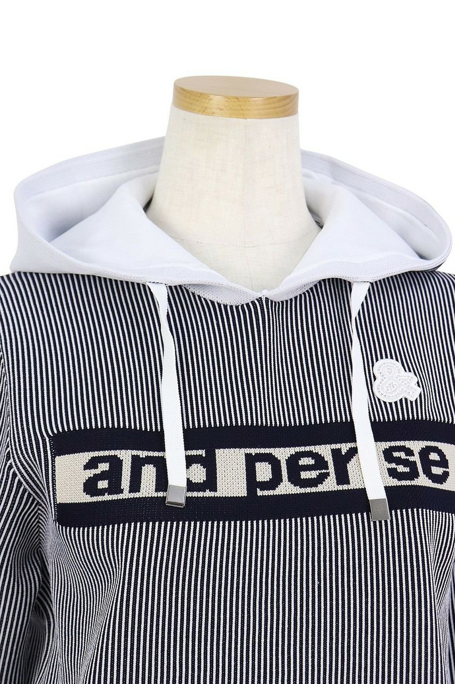 アンパスィのセーター