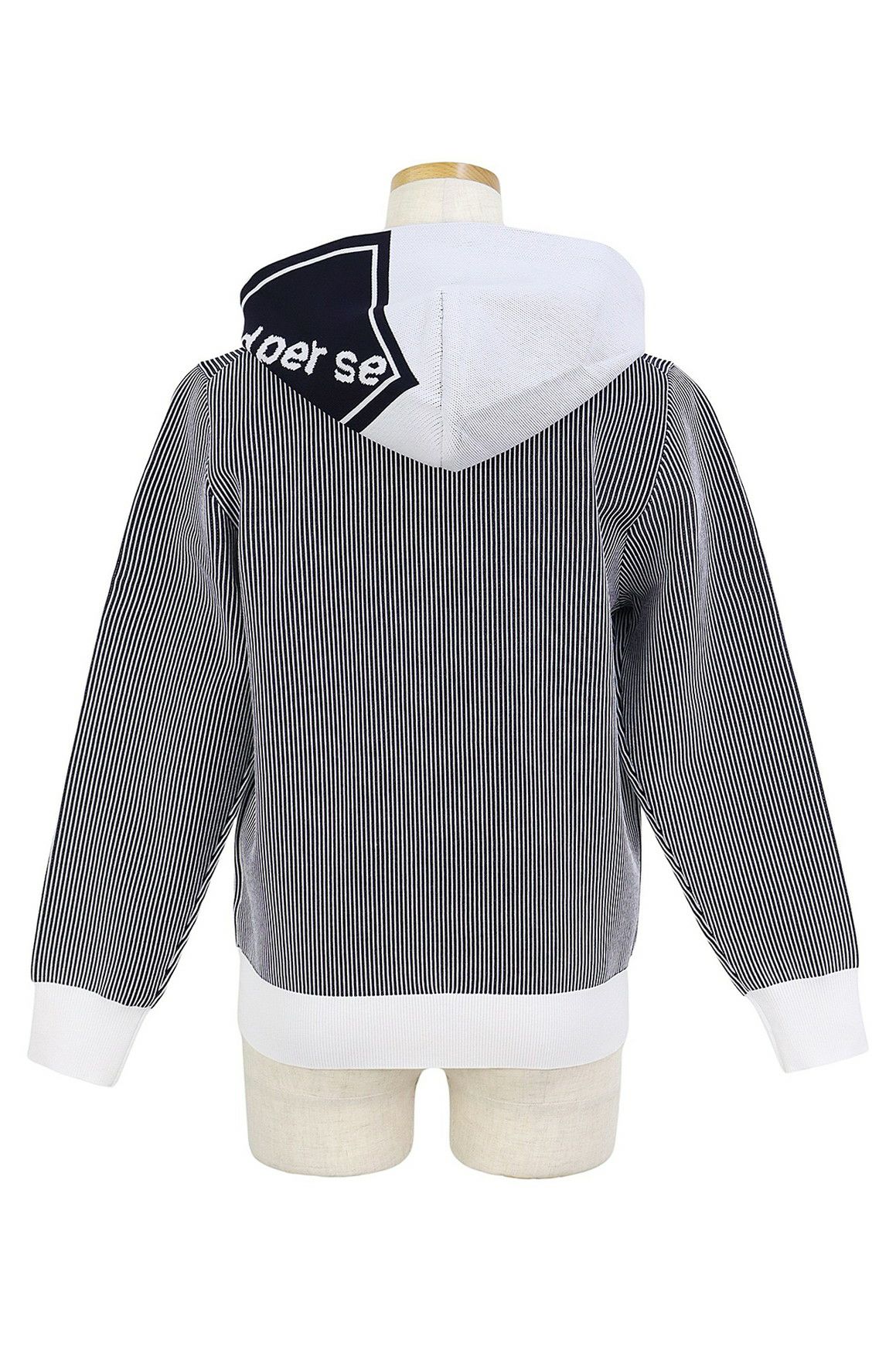 アンパスィのセーター