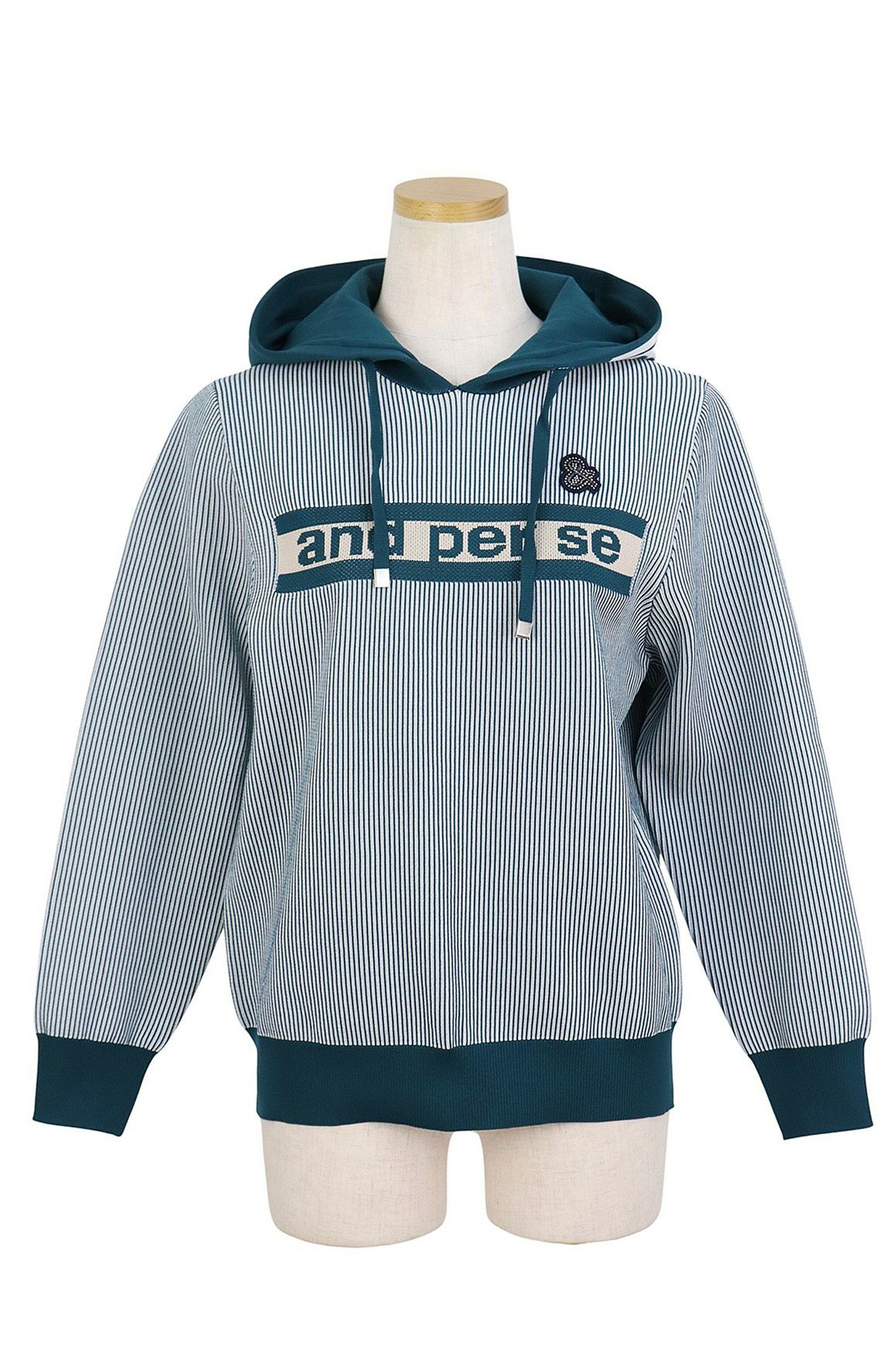 アンパスィのセーター