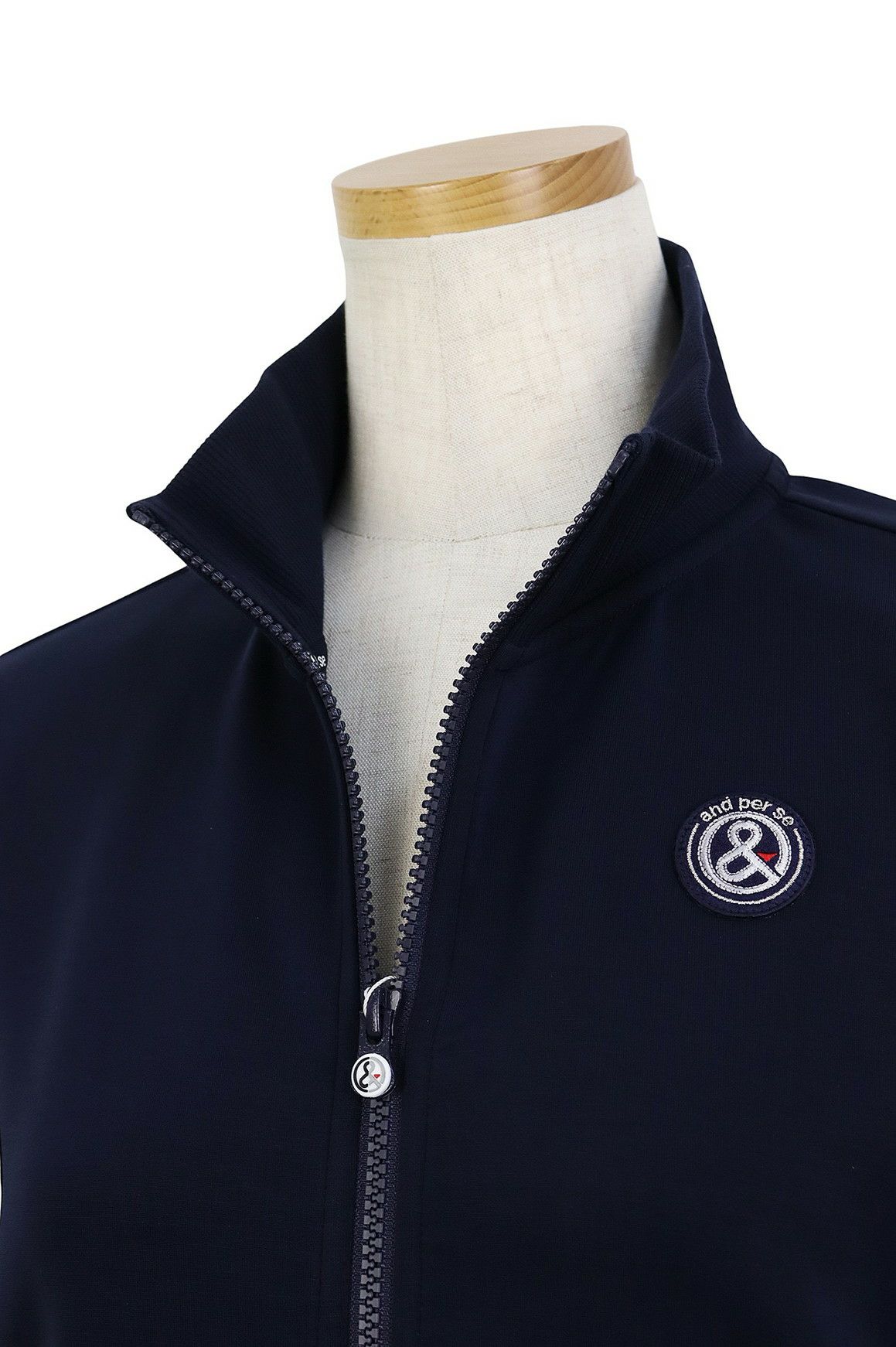 アンパスィのブルゾン