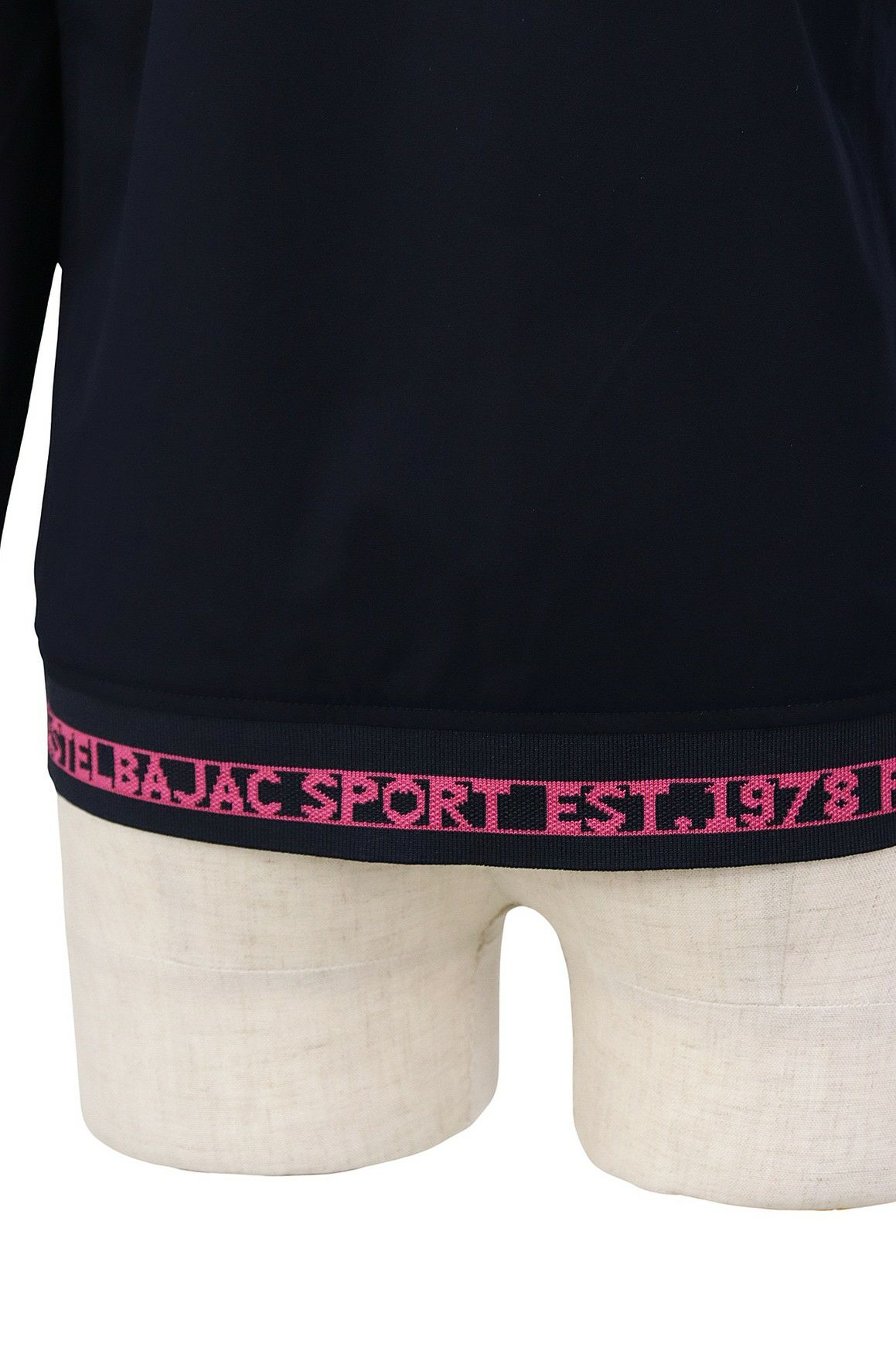 カステルバジャックスポーツのブルゾン