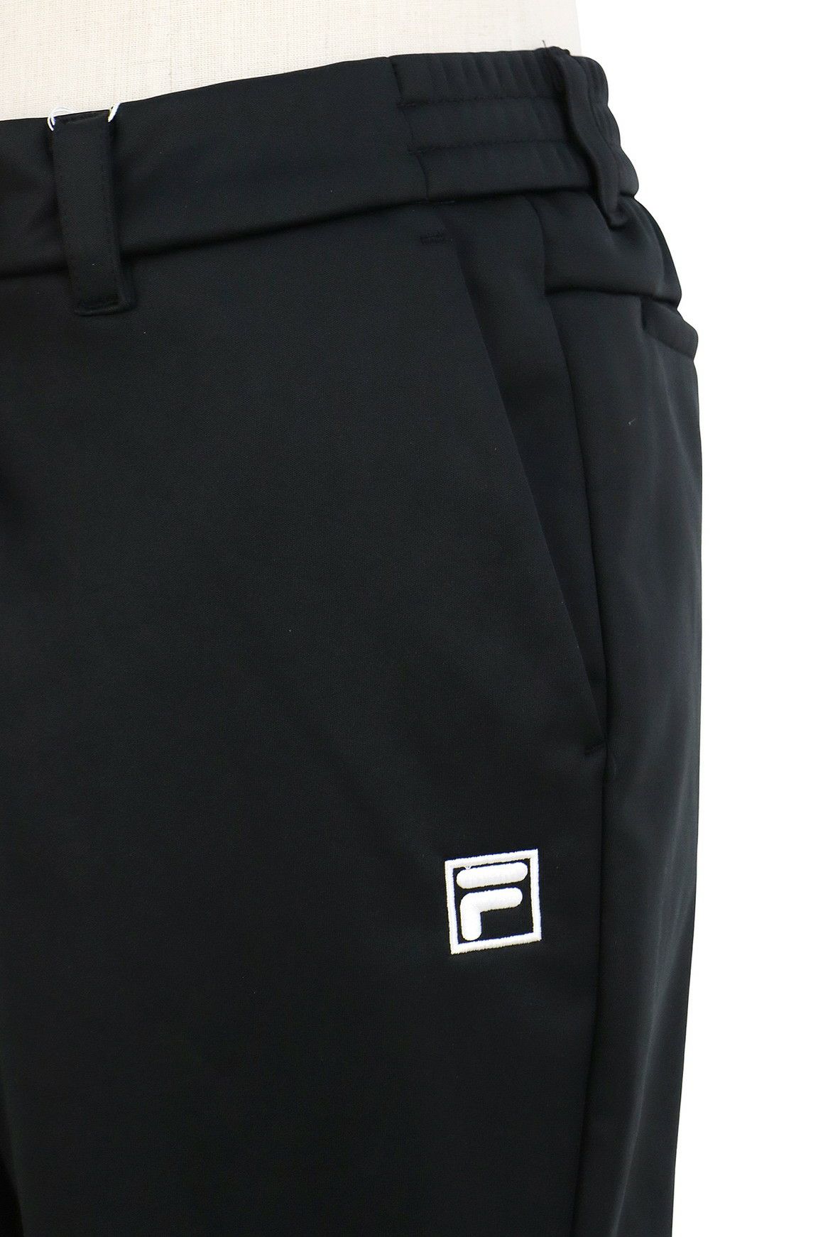 フィラのロングパンツ