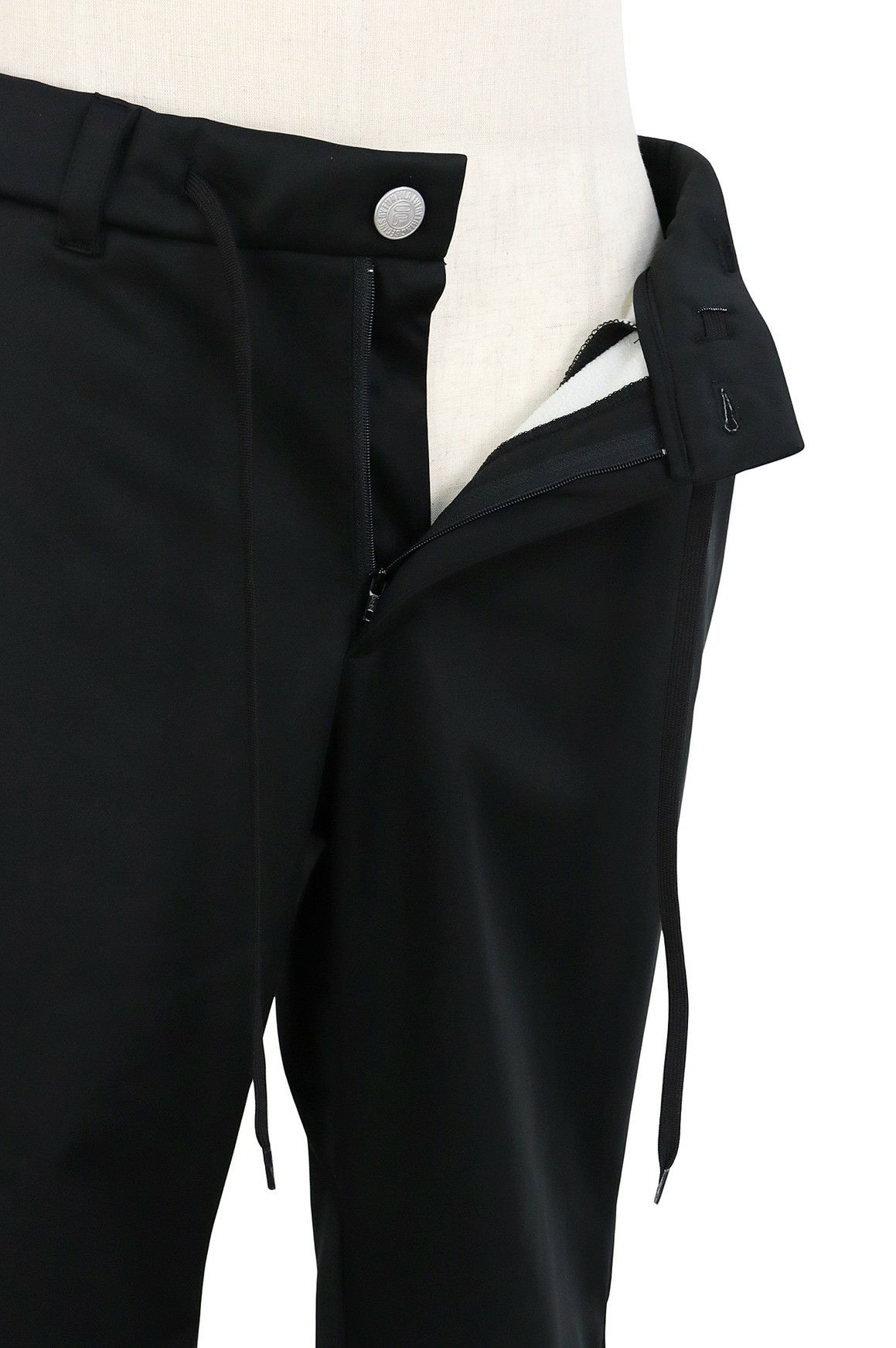 フィラのロングパンツ