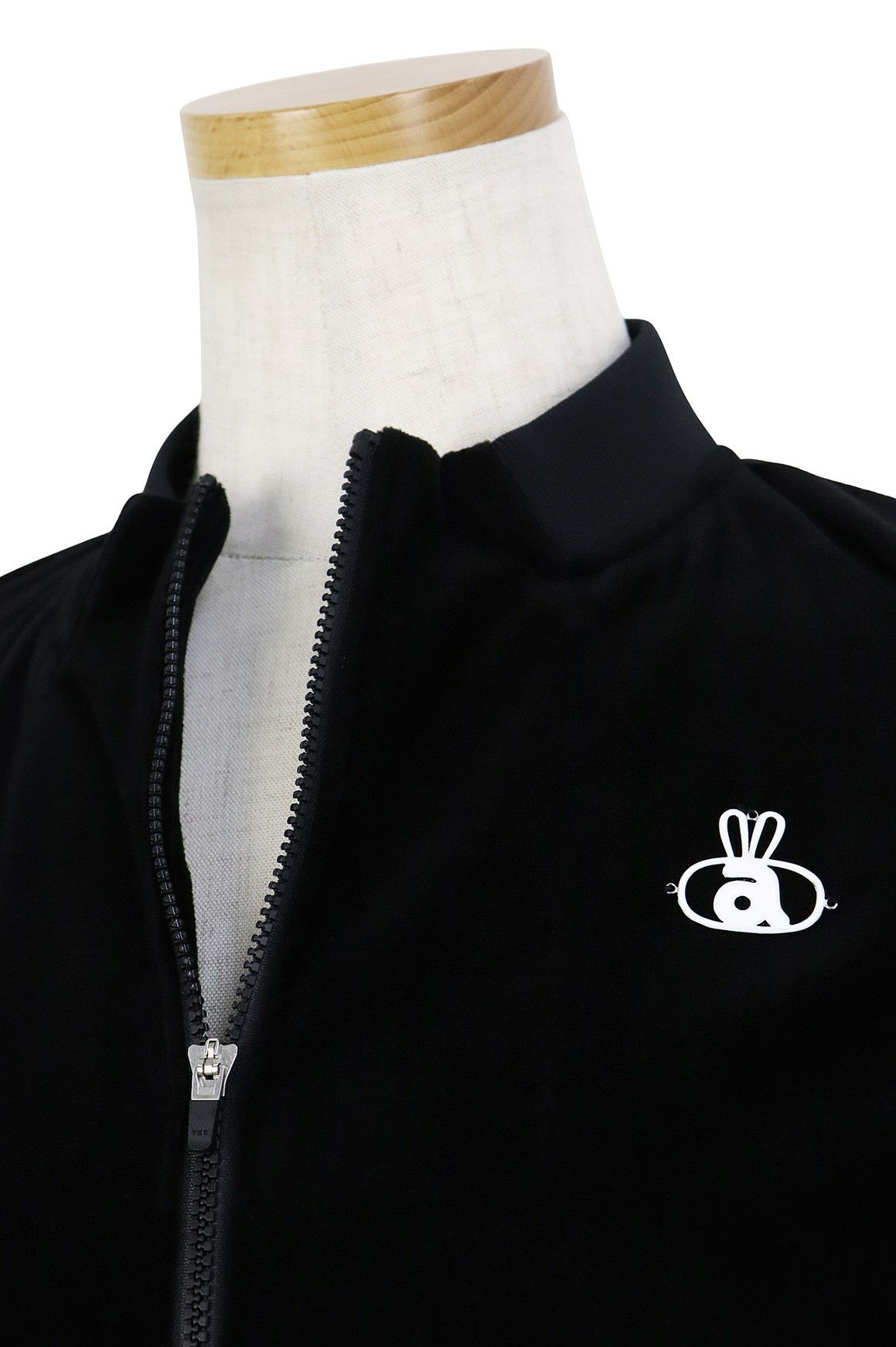 アルチビオのブルゾン