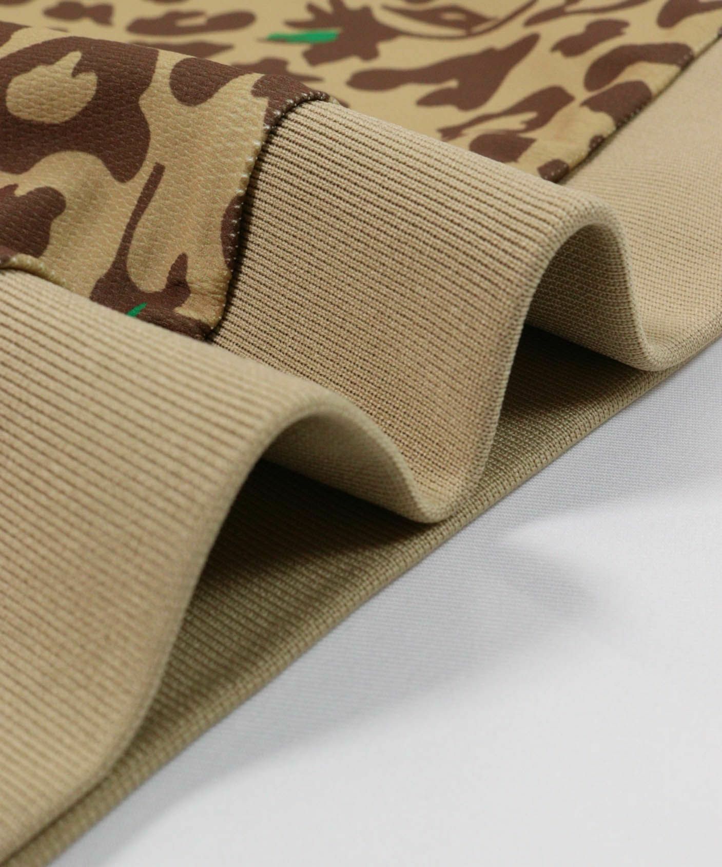 アルチビオのポロシャツ