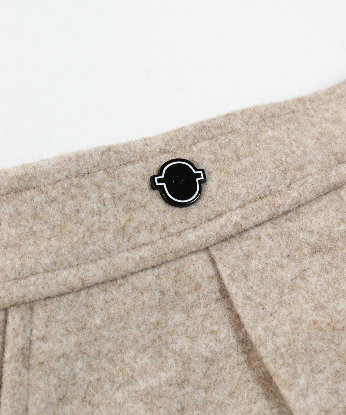 スタジオピッコーネのロングパンツ