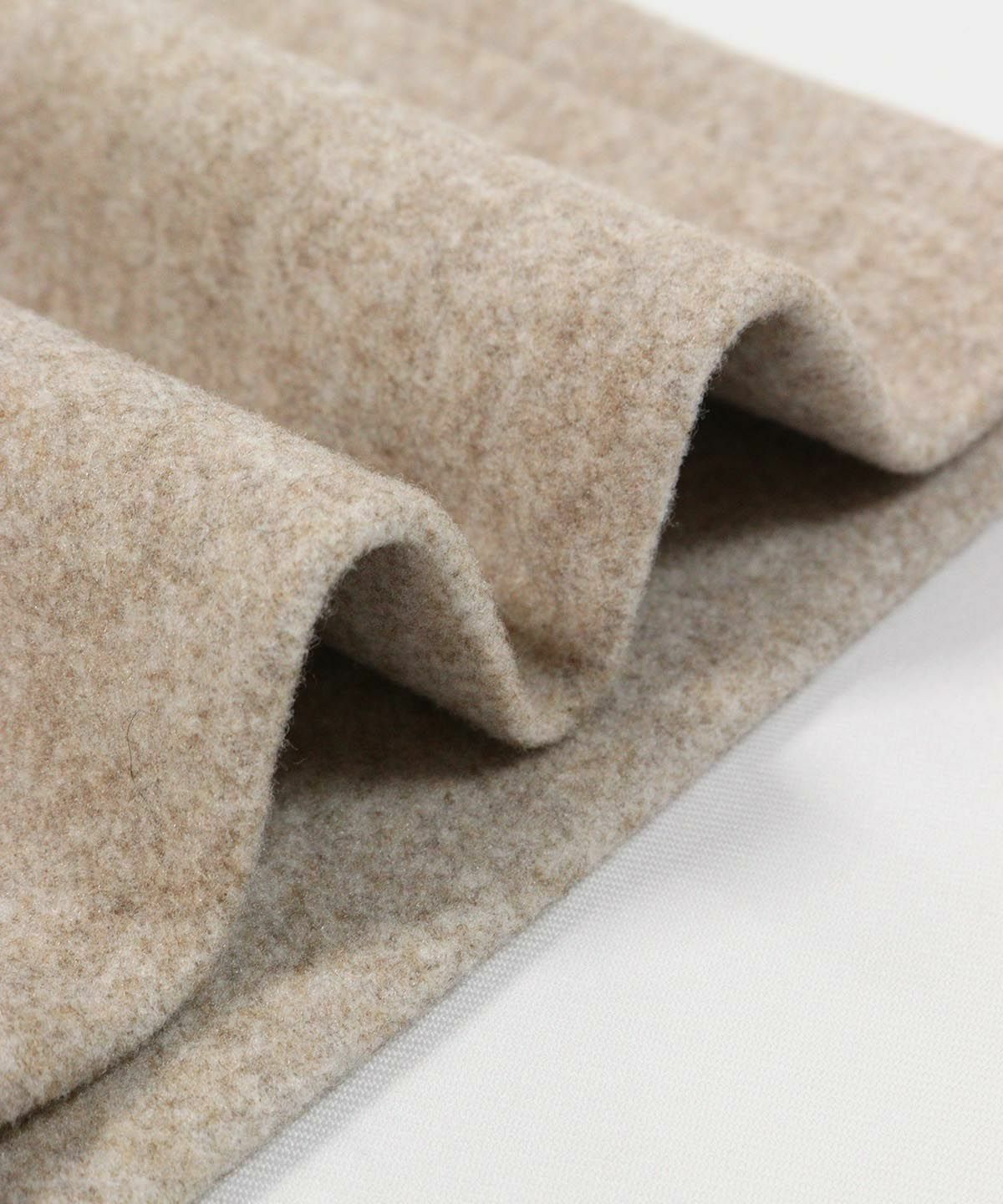 スタジオピッコーネのロングパンツ