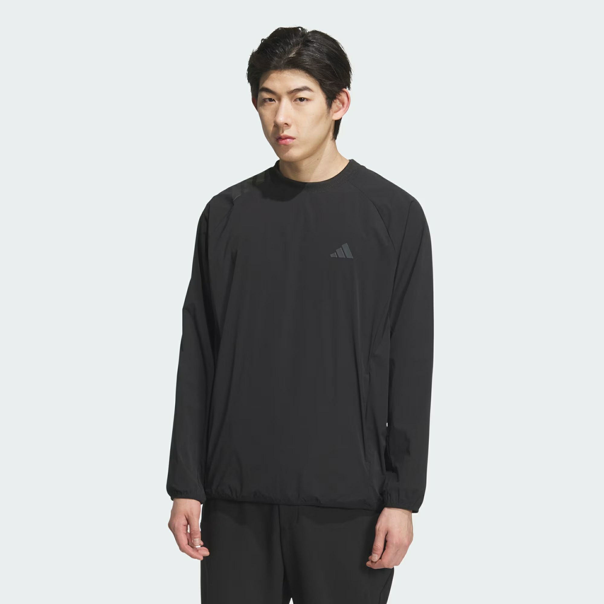 アディダスのブルゾン