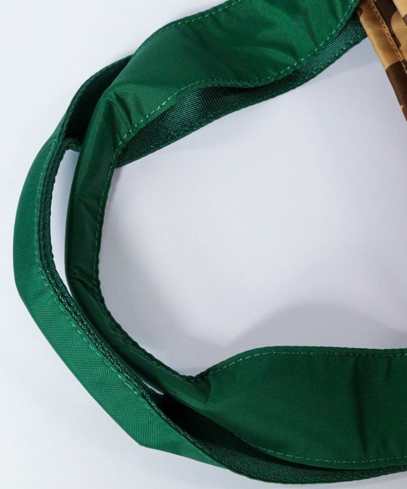 アルチビオのボストンバッグ