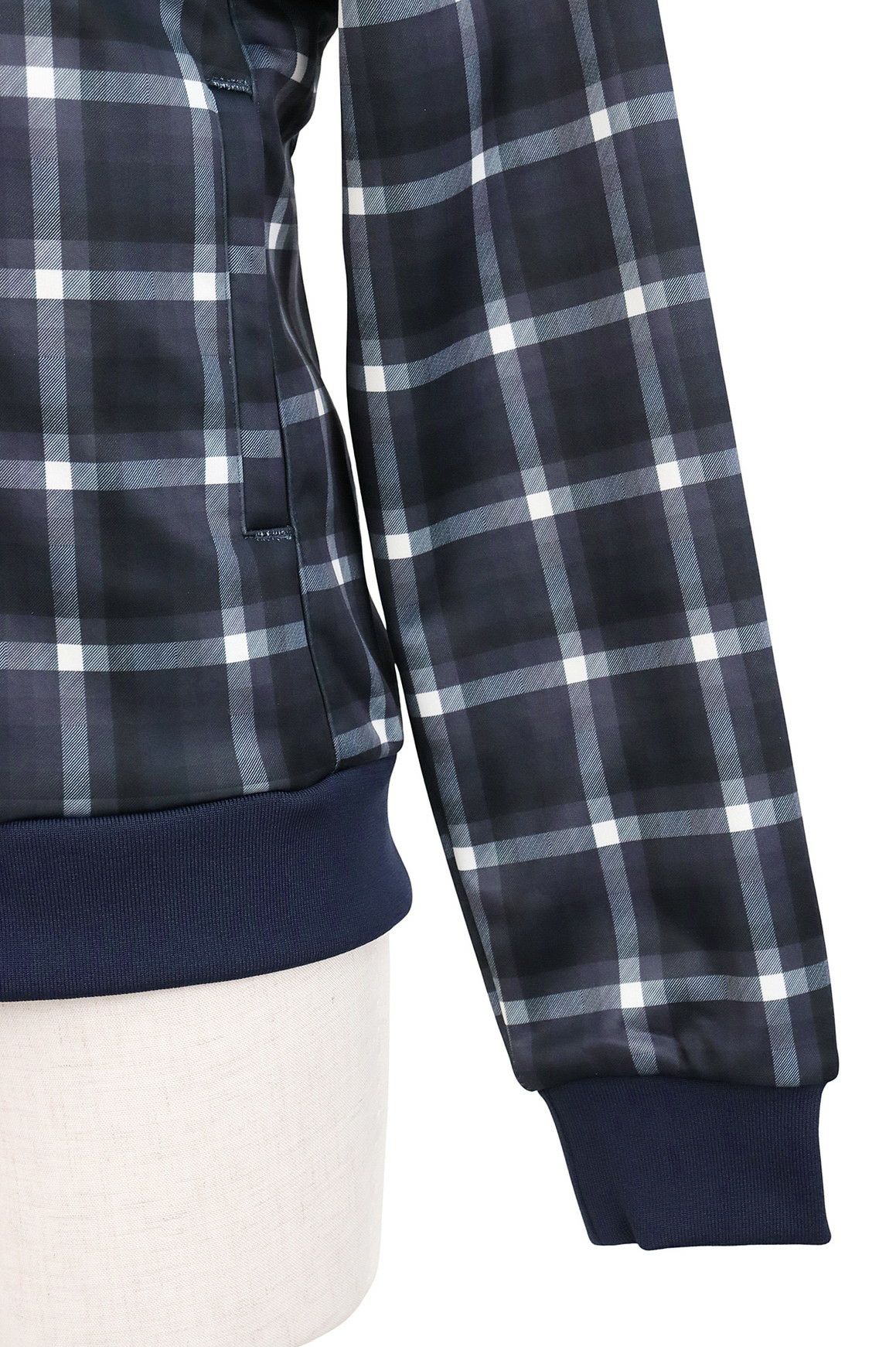 フィラゴルフのブルゾン