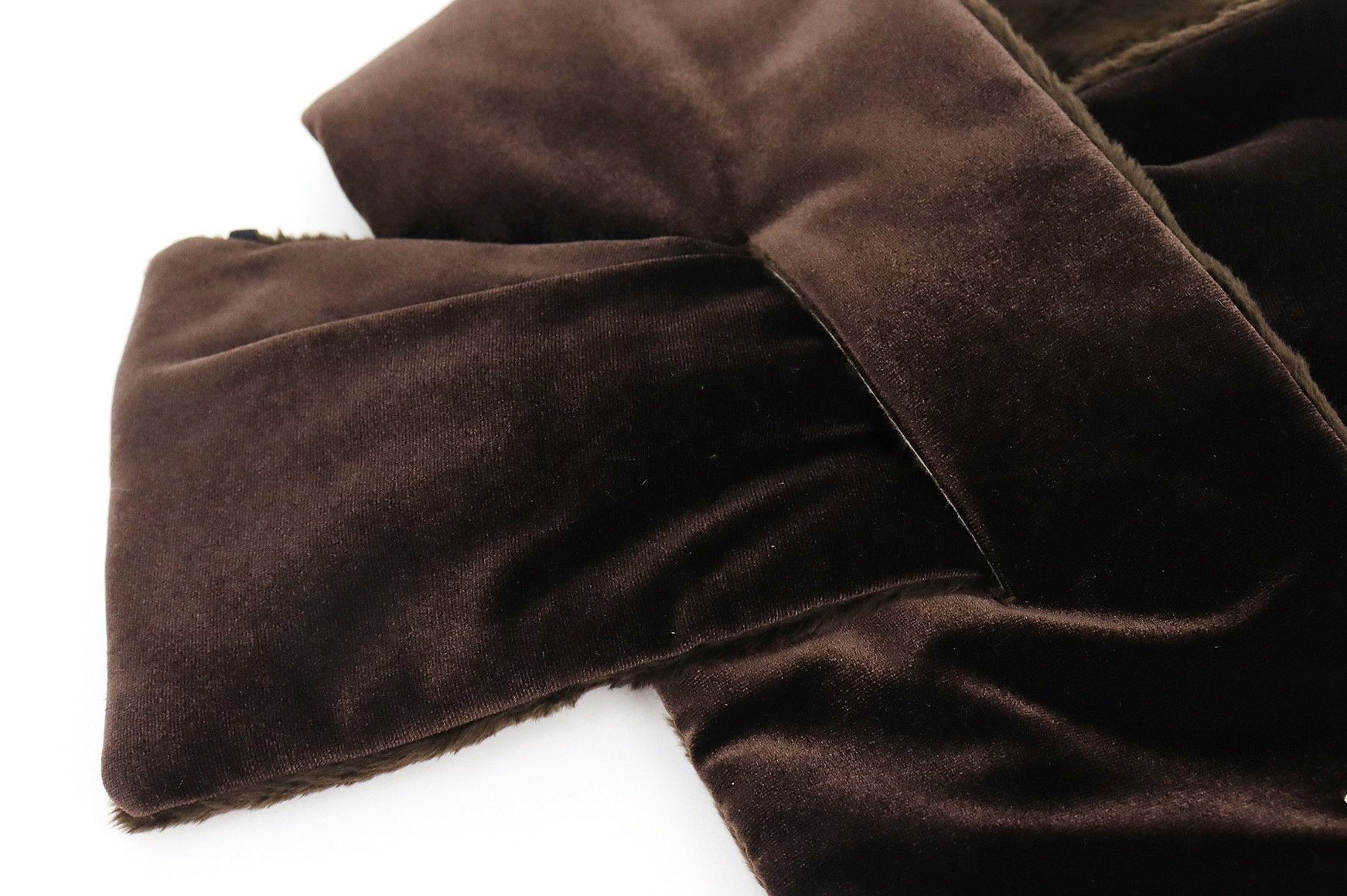 アルチビオのネックウォーマー