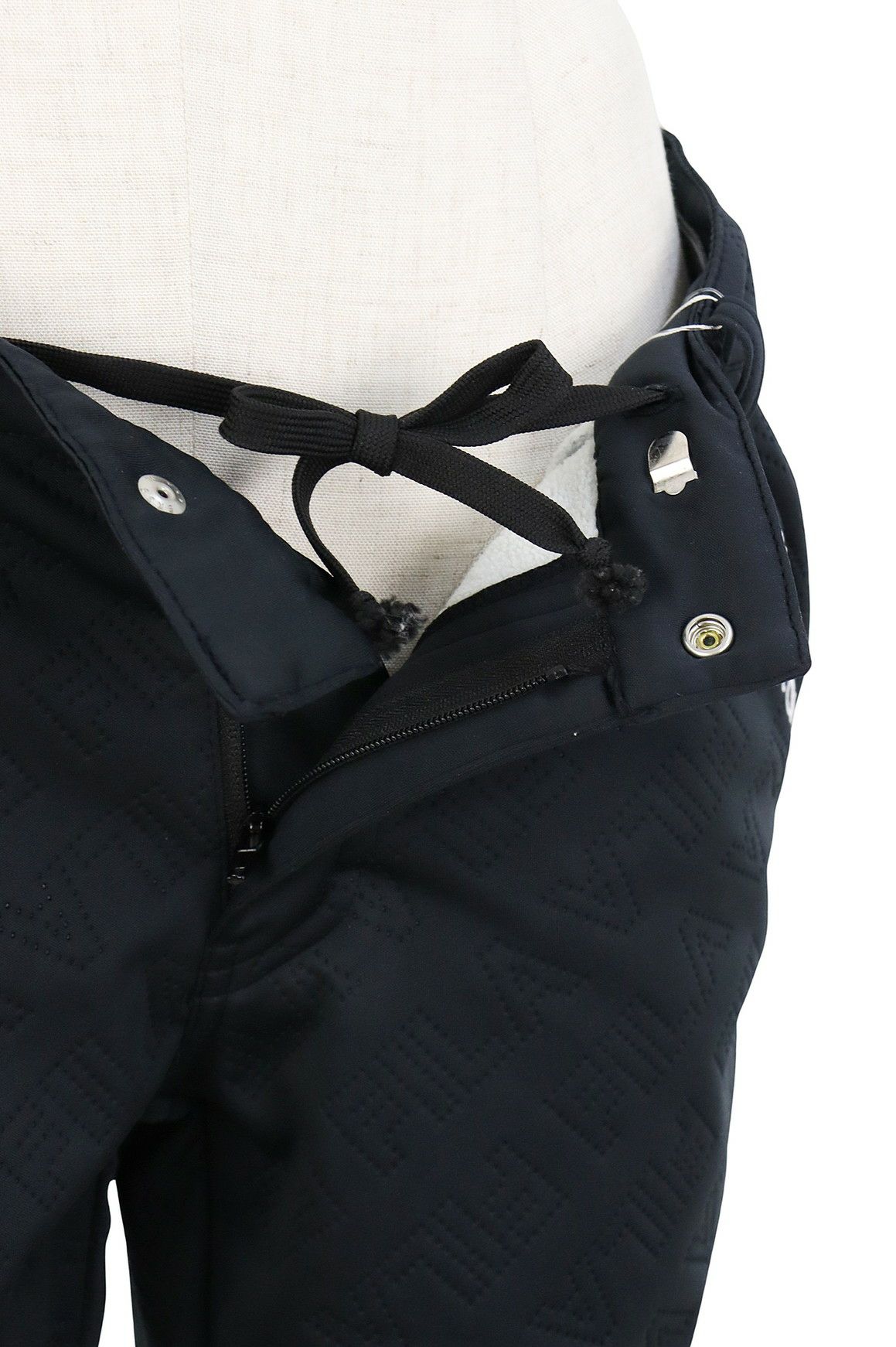 フィラゴルフのロングパンツ