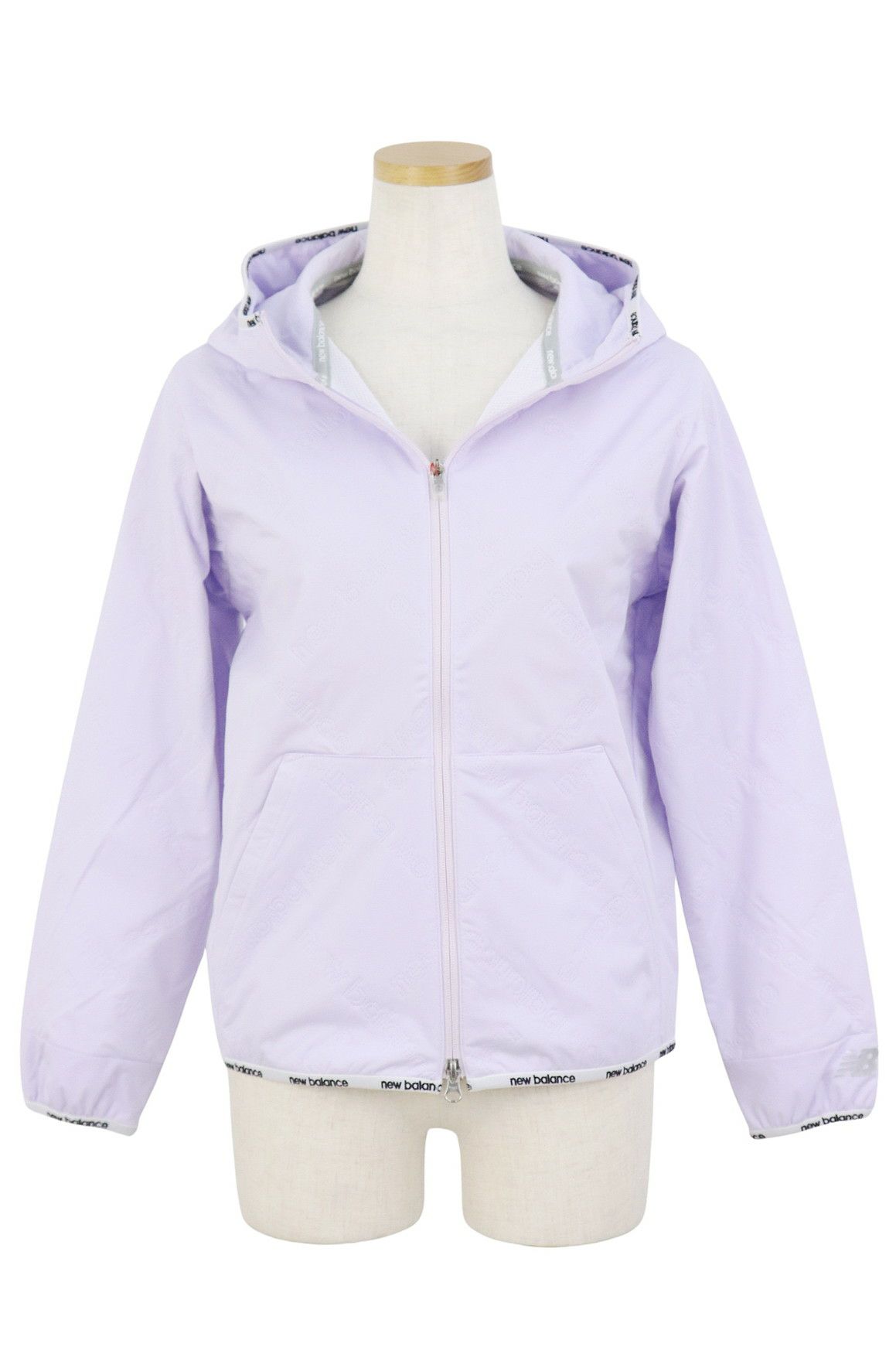 ニューバランスゴルフのブルゾン