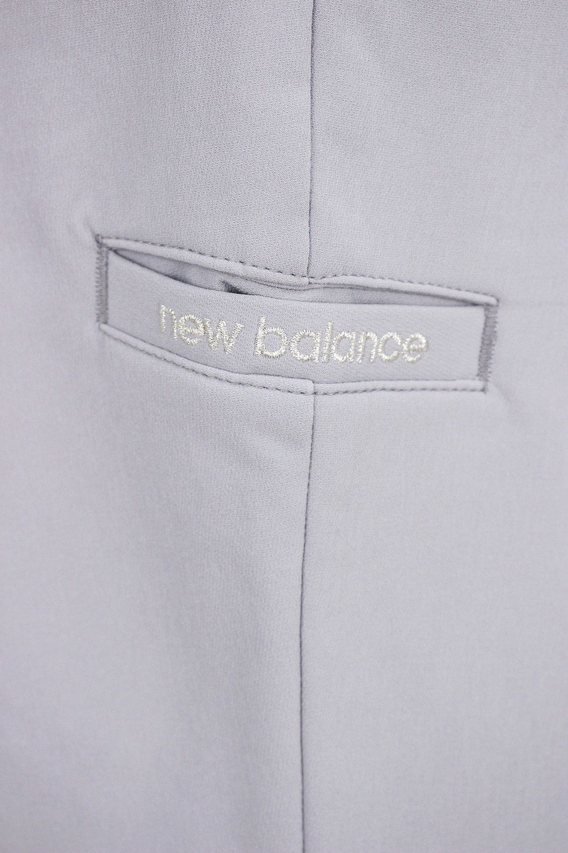 ニューバランスゴルフのパンツ