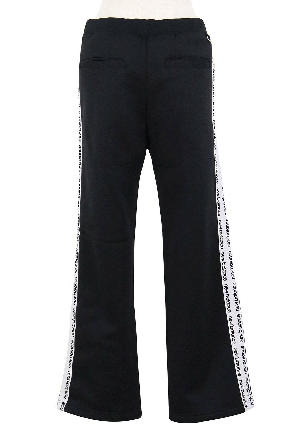 ニューバランスゴルフのパンツ