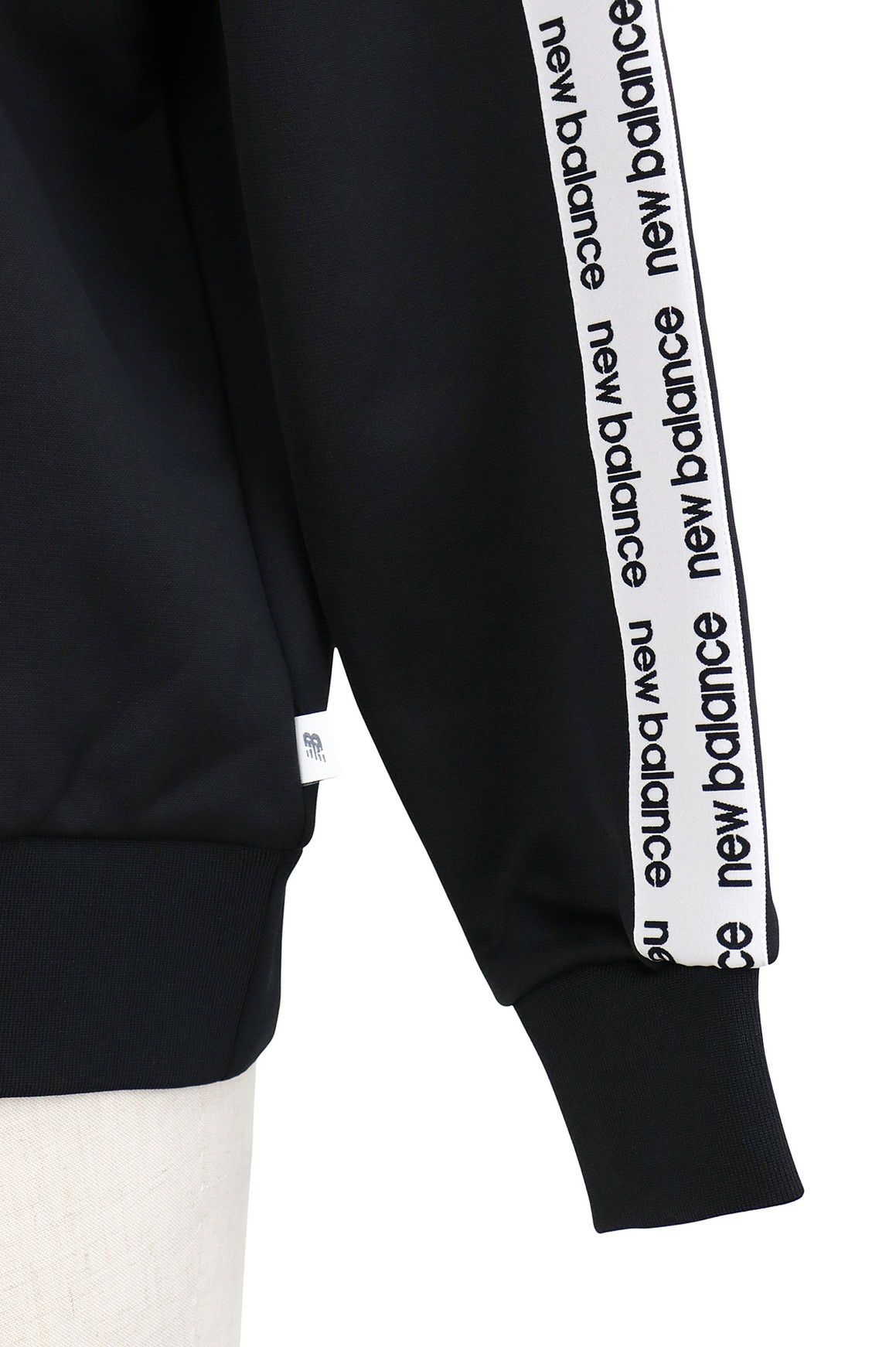 ニューバランスゴルフのトレーナー