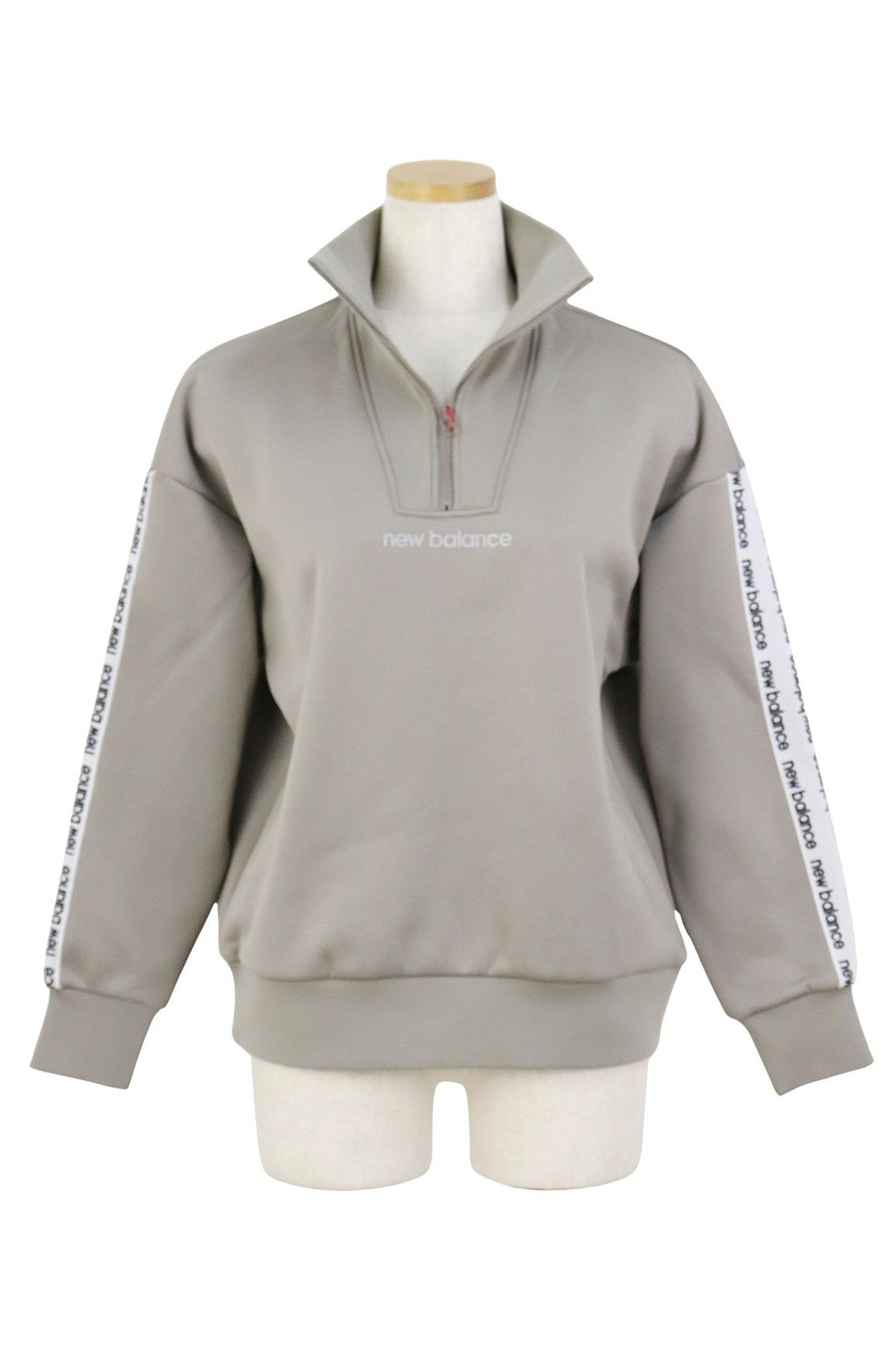 ニューバランスゴルフのトレーナー